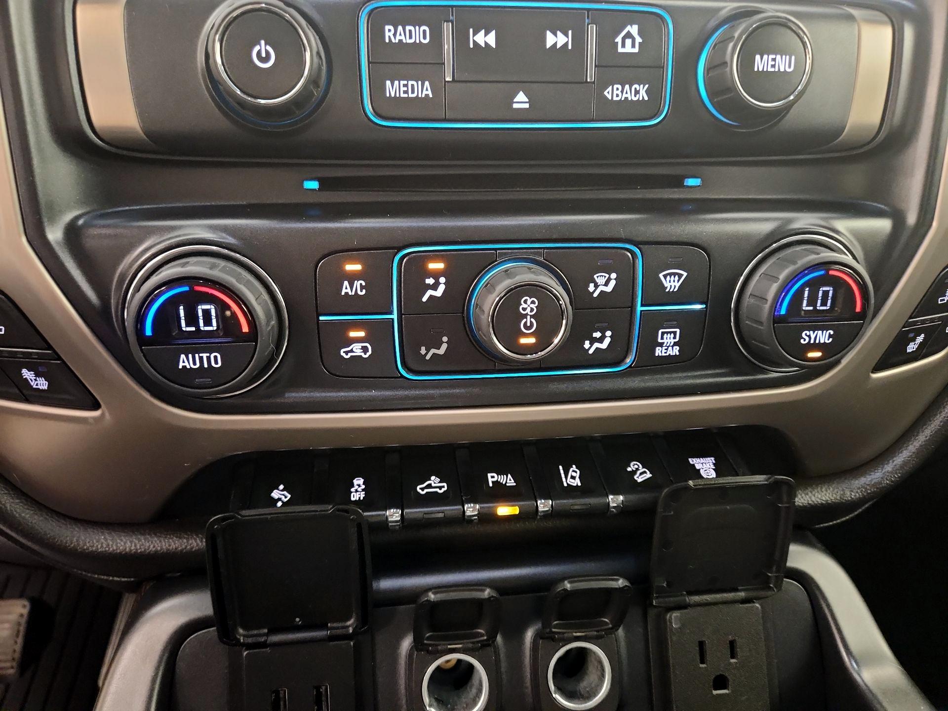 Thumbnail: 2019 GMC Sierra 2500 - 17