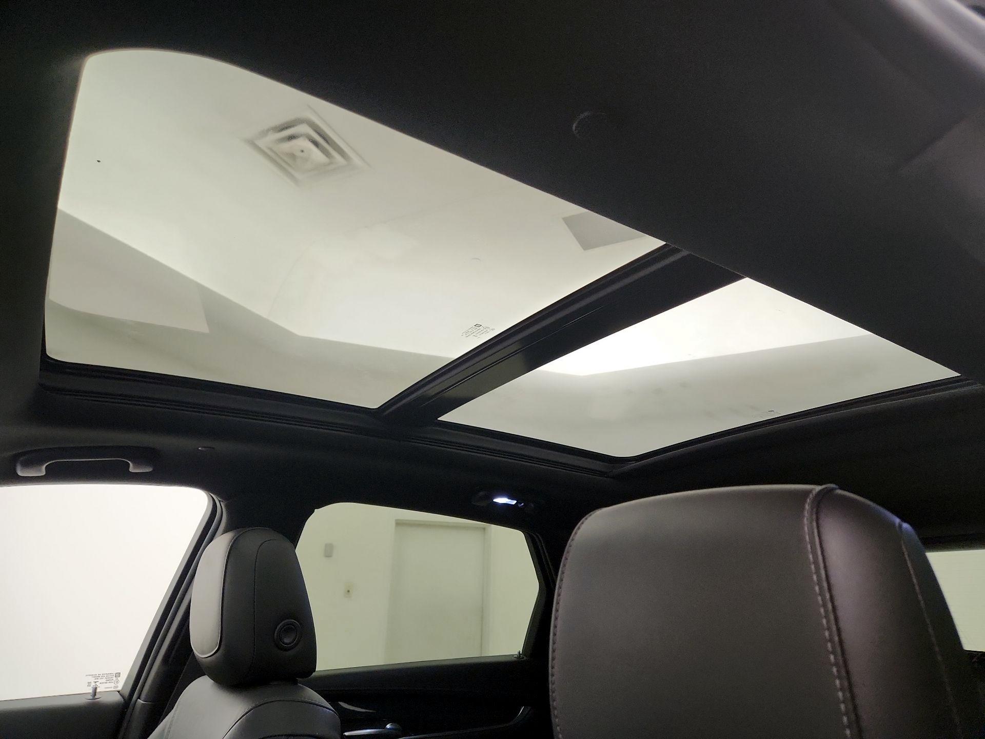 Thumbnail: 2020 Cadillac XT5 - 19