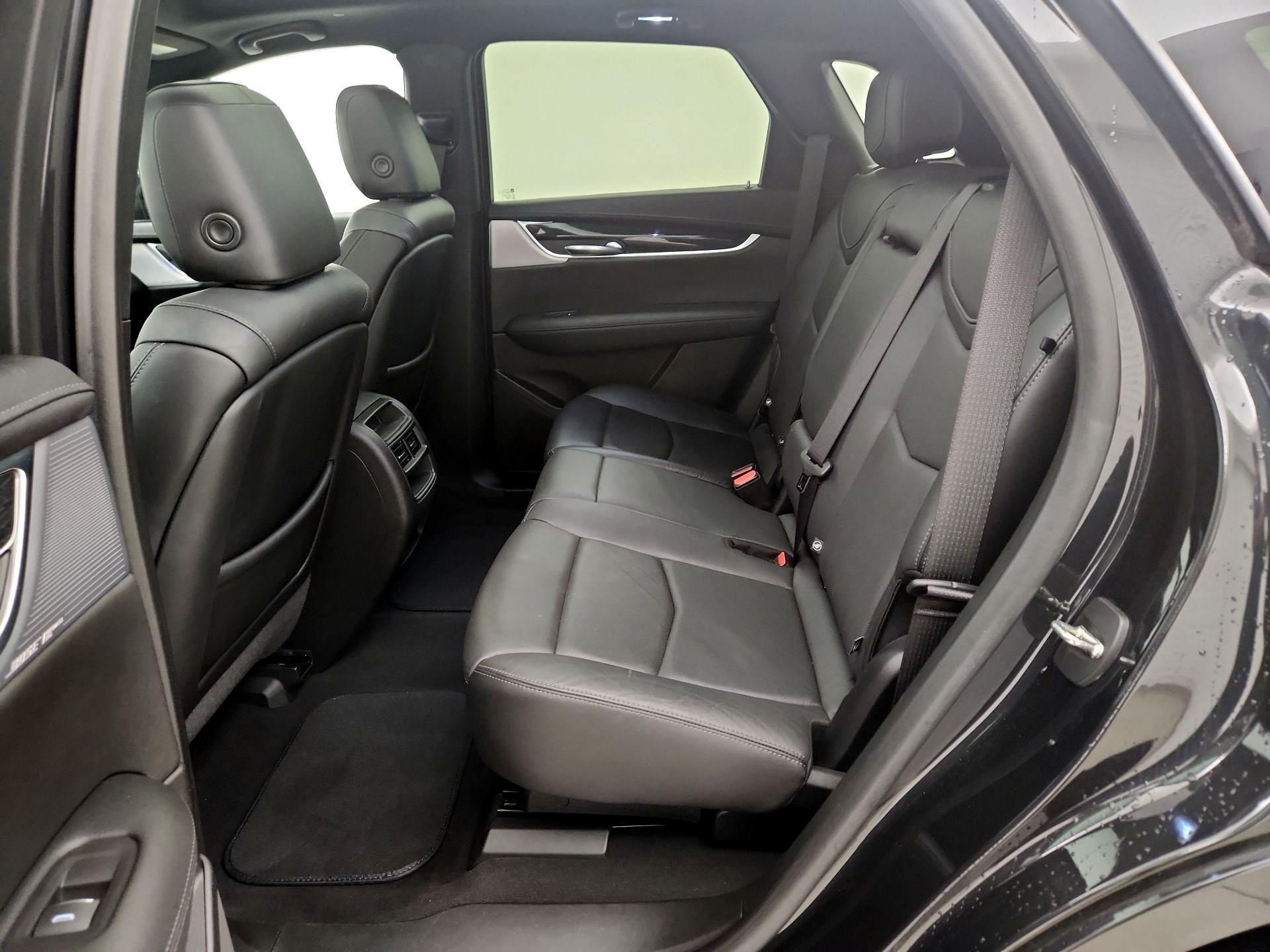 Thumbnail: 2020 Cadillac XT5 - 20