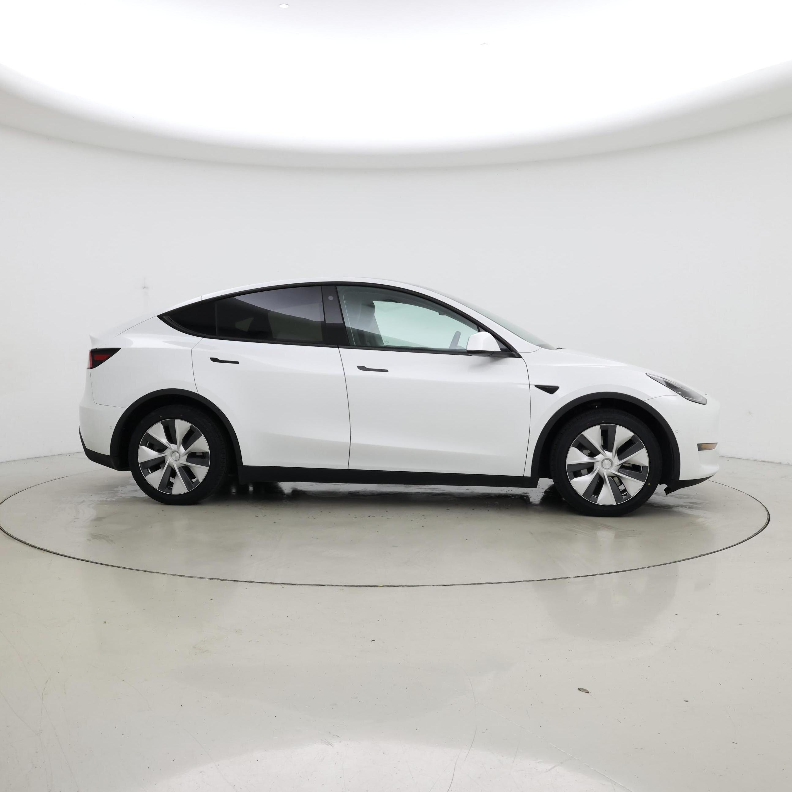 Thumbnail: 2021 Tesla Model Y - 7