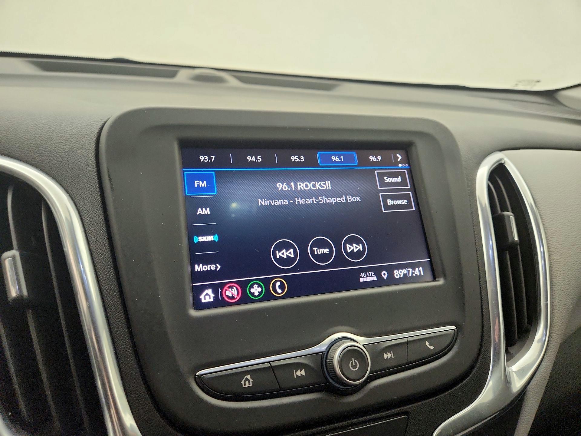 Thumbnail: 2020 Chevrolet Equinox - 15