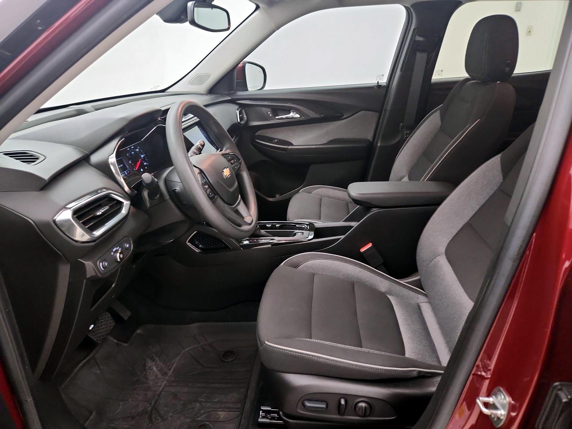 Thumbnail: 2022 Chevrolet TrailBlazer - 11