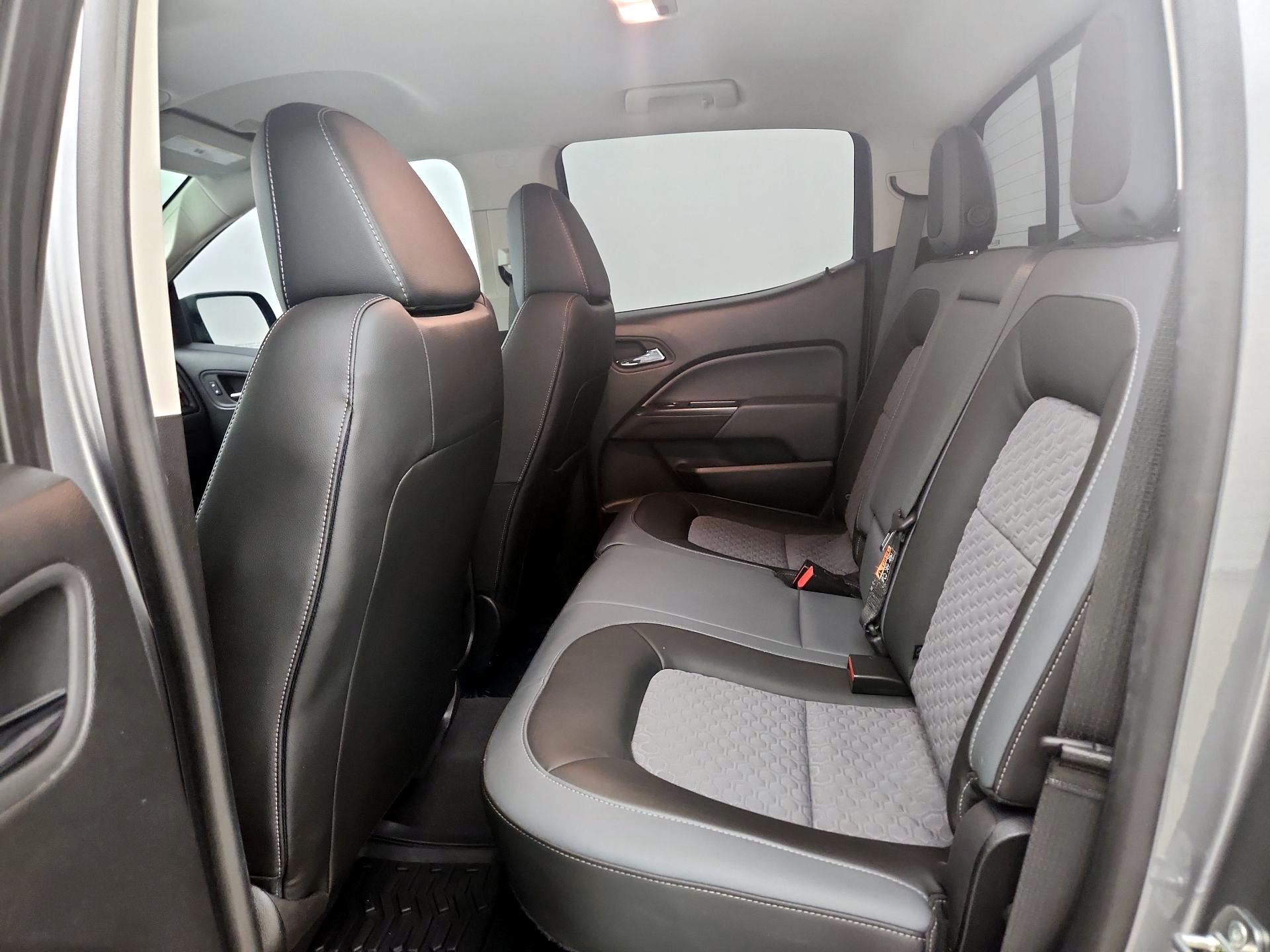 Thumbnail: 2021 Chevrolet Colorado - 19