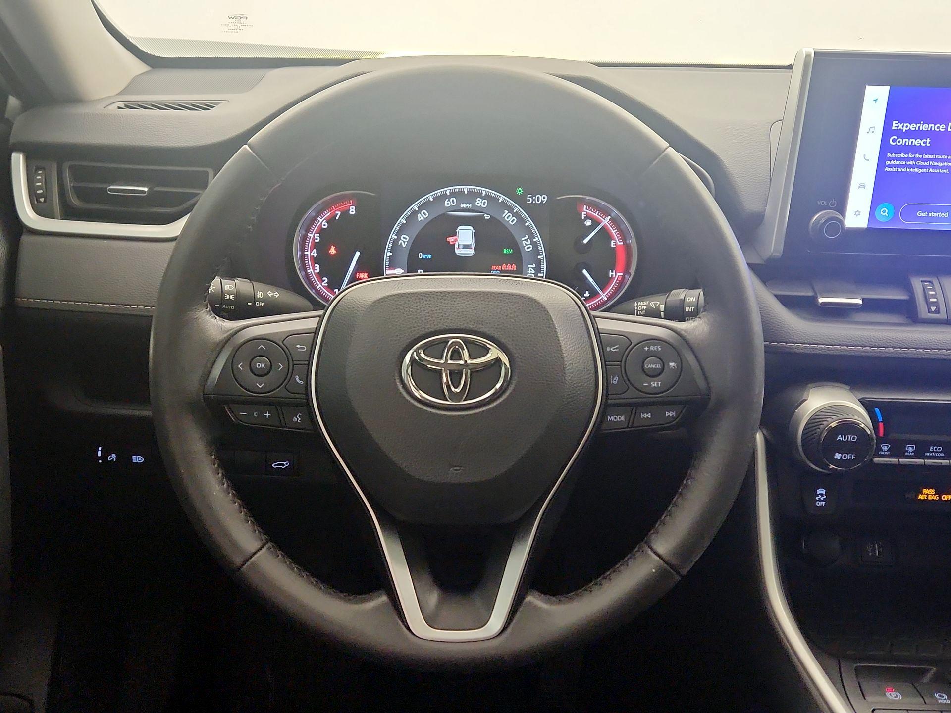 Thumbnail: 2023 Toyota RAV4 - 10
