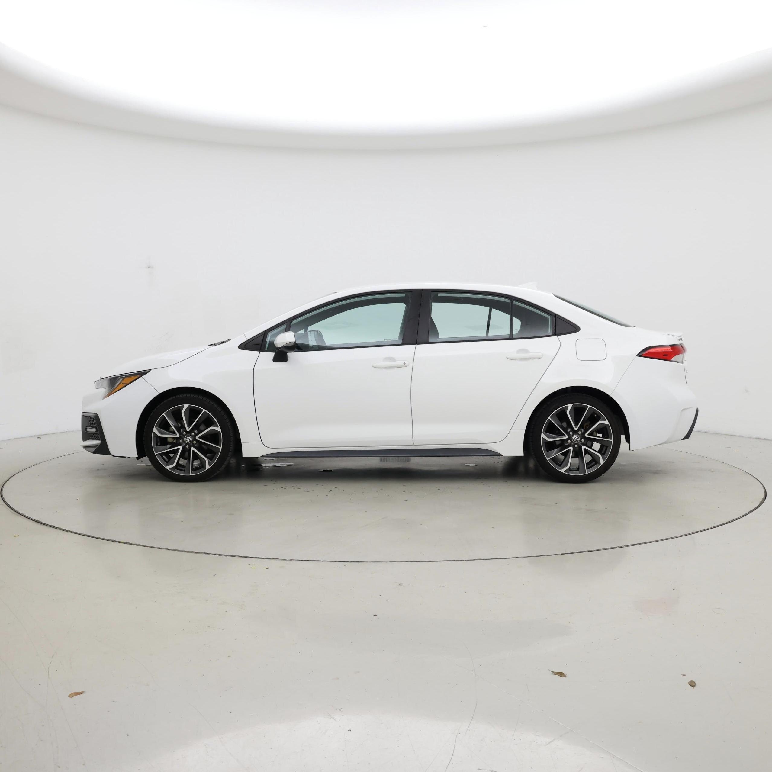 Thumbnail: 2022 Toyota Corolla - 3