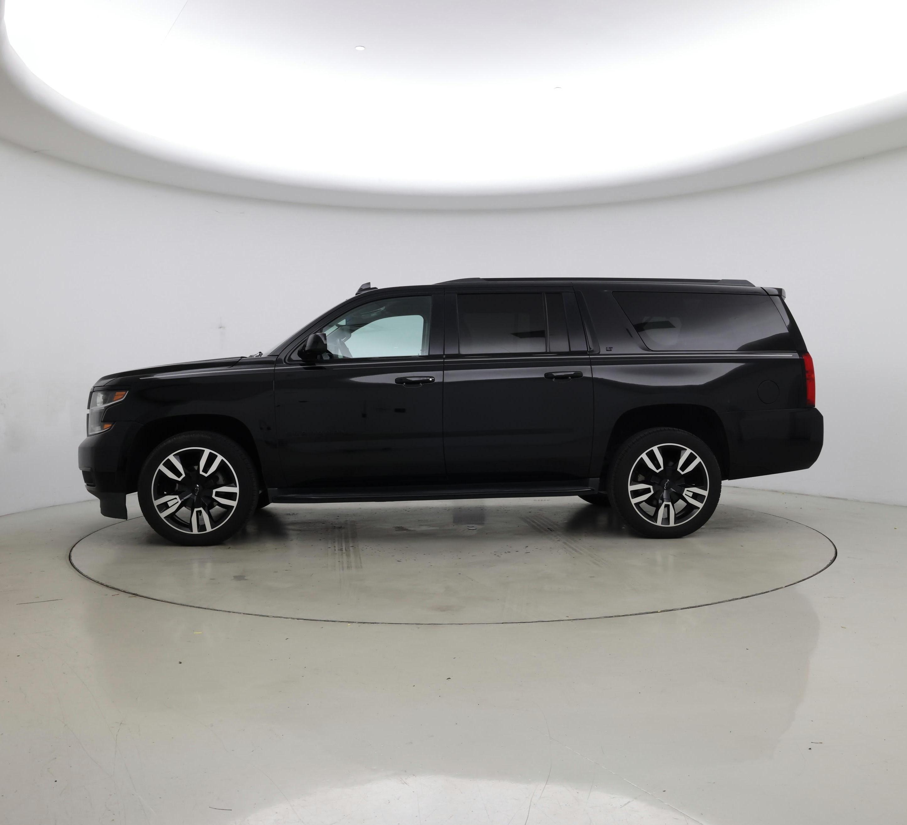 Thumbnail: 2019 Chevrolet Suburban - 3