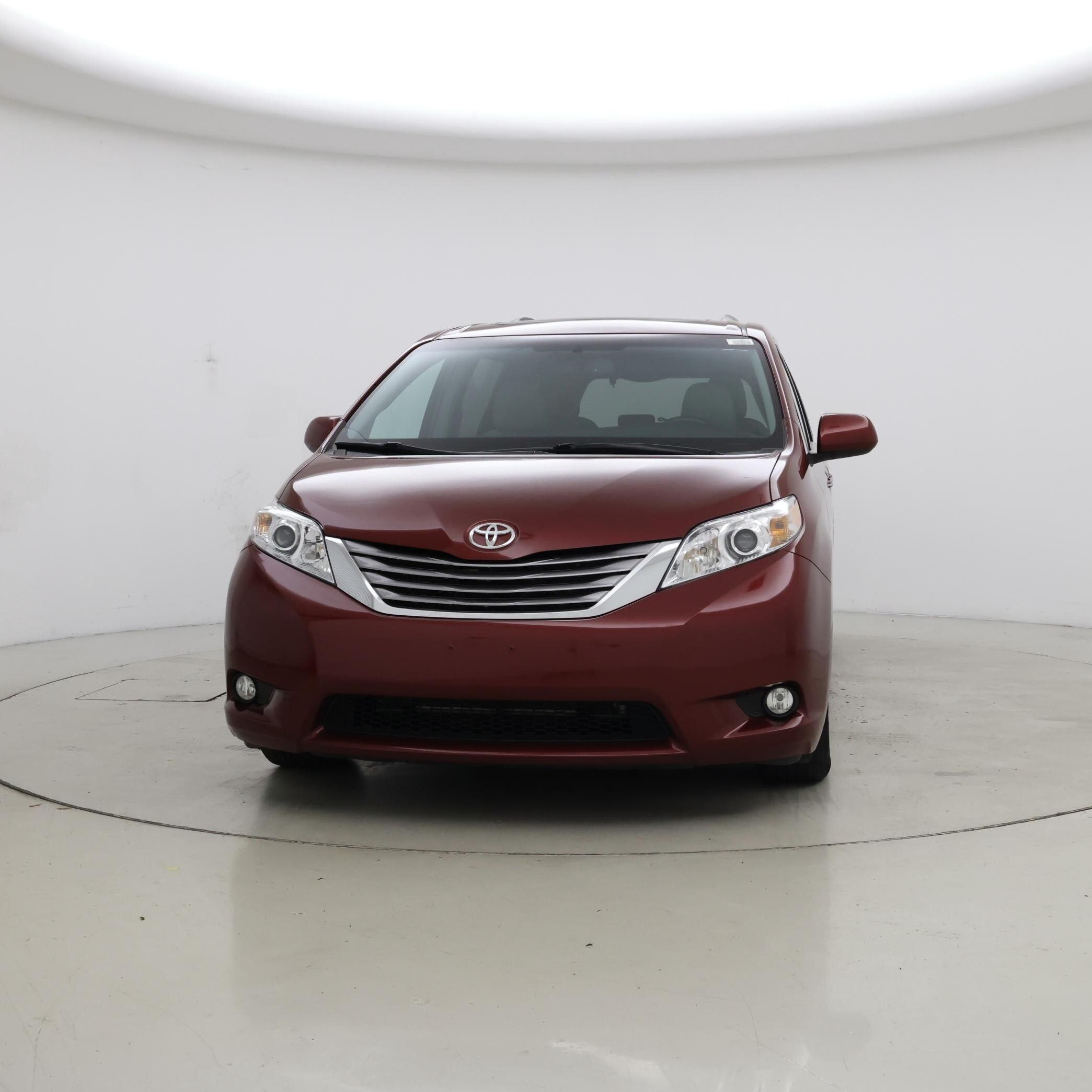 Thumbnail: 2015 Toyota Sienna - 5