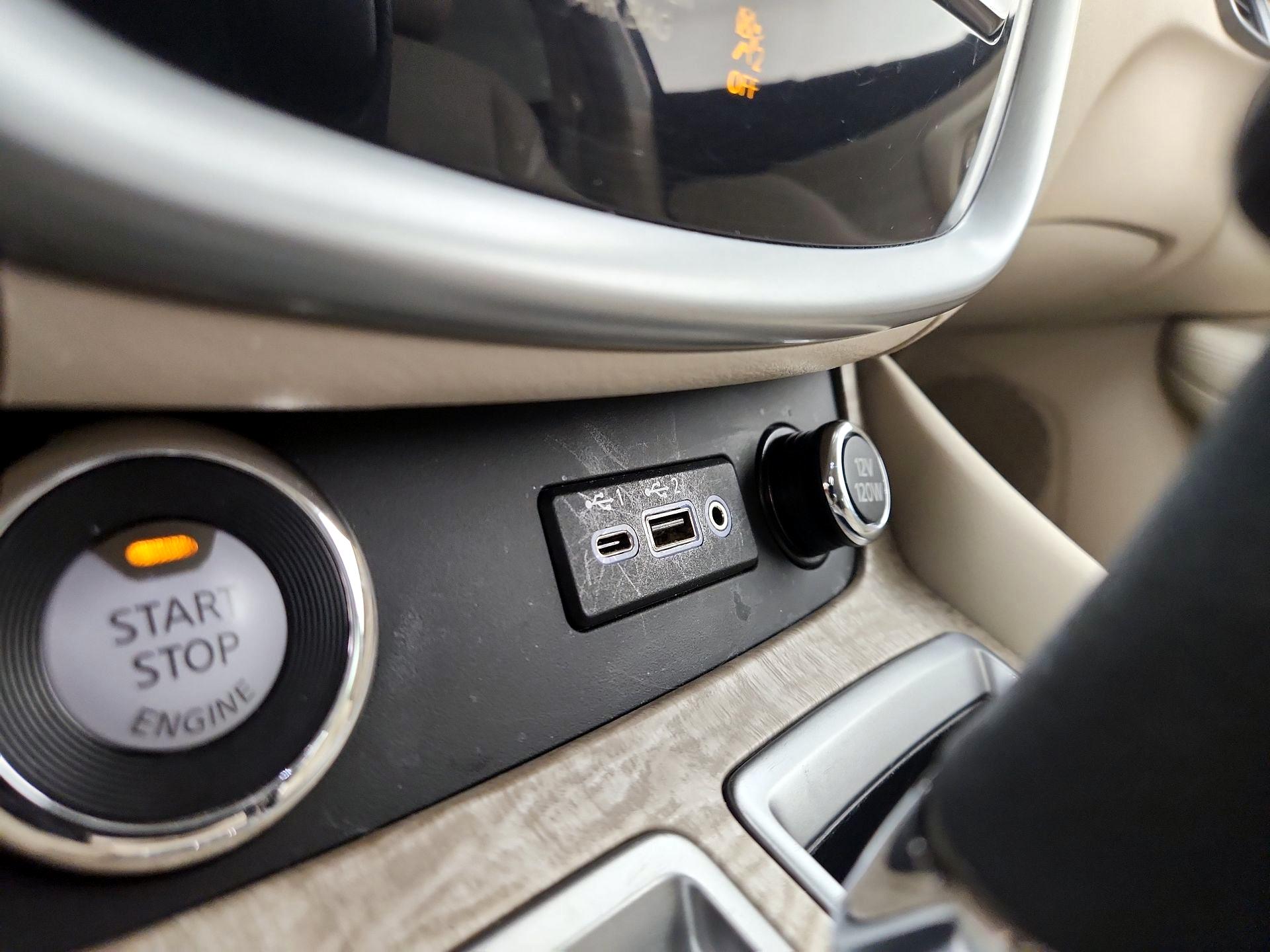 Thumbnail: 2019 Nissan Murano - 18