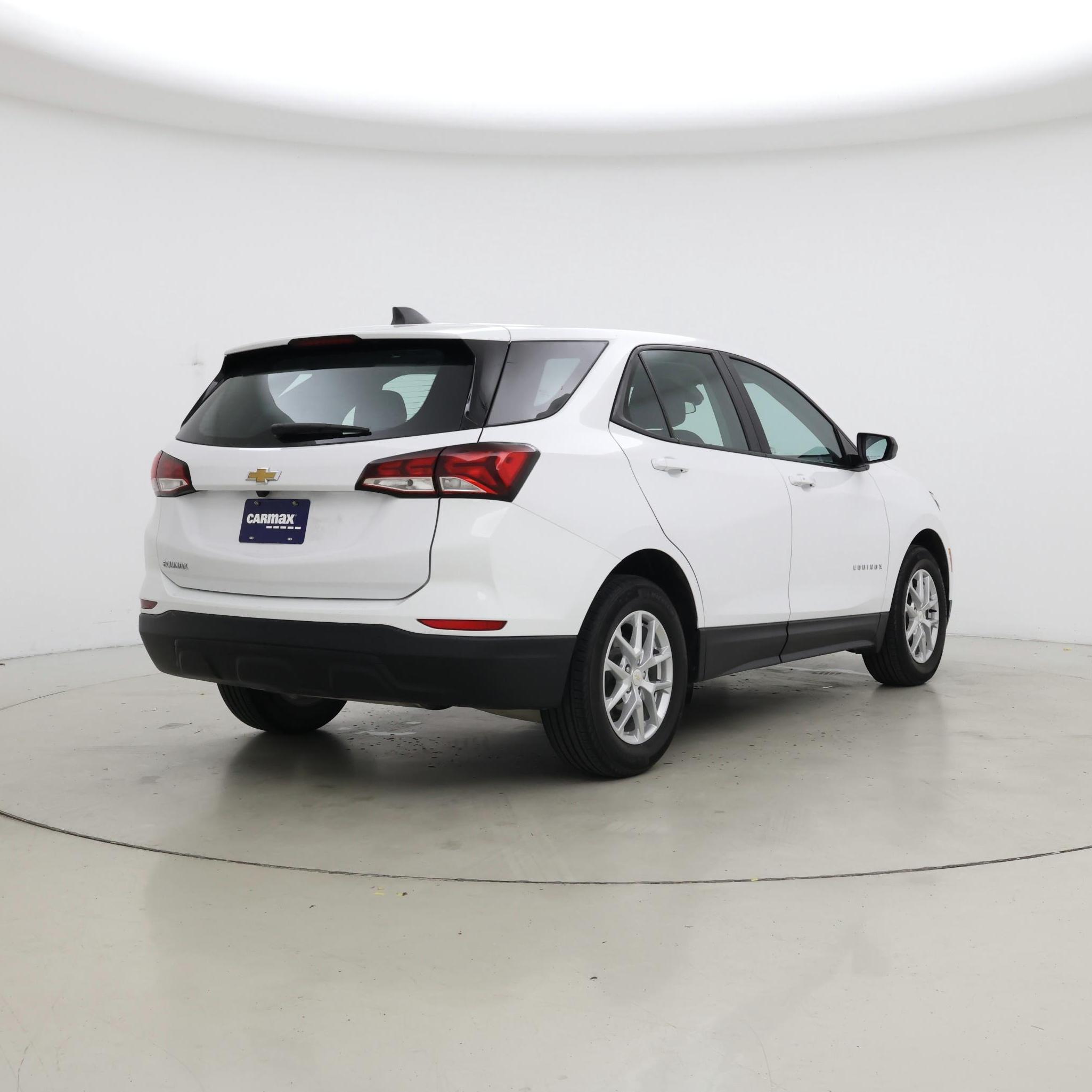 Thumbnail: 2023 Chevrolet Equinox - 8