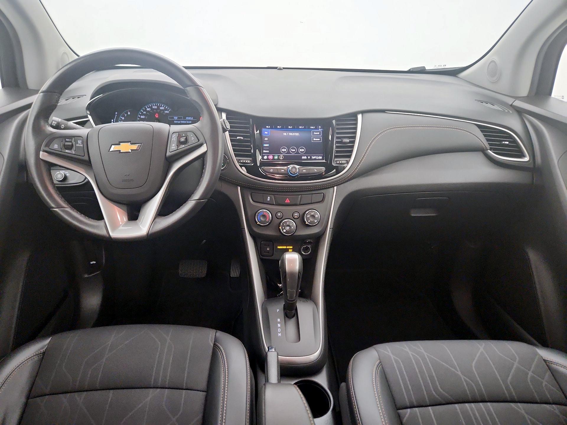 Thumbnail: 2022 Chevrolet Trax - 9