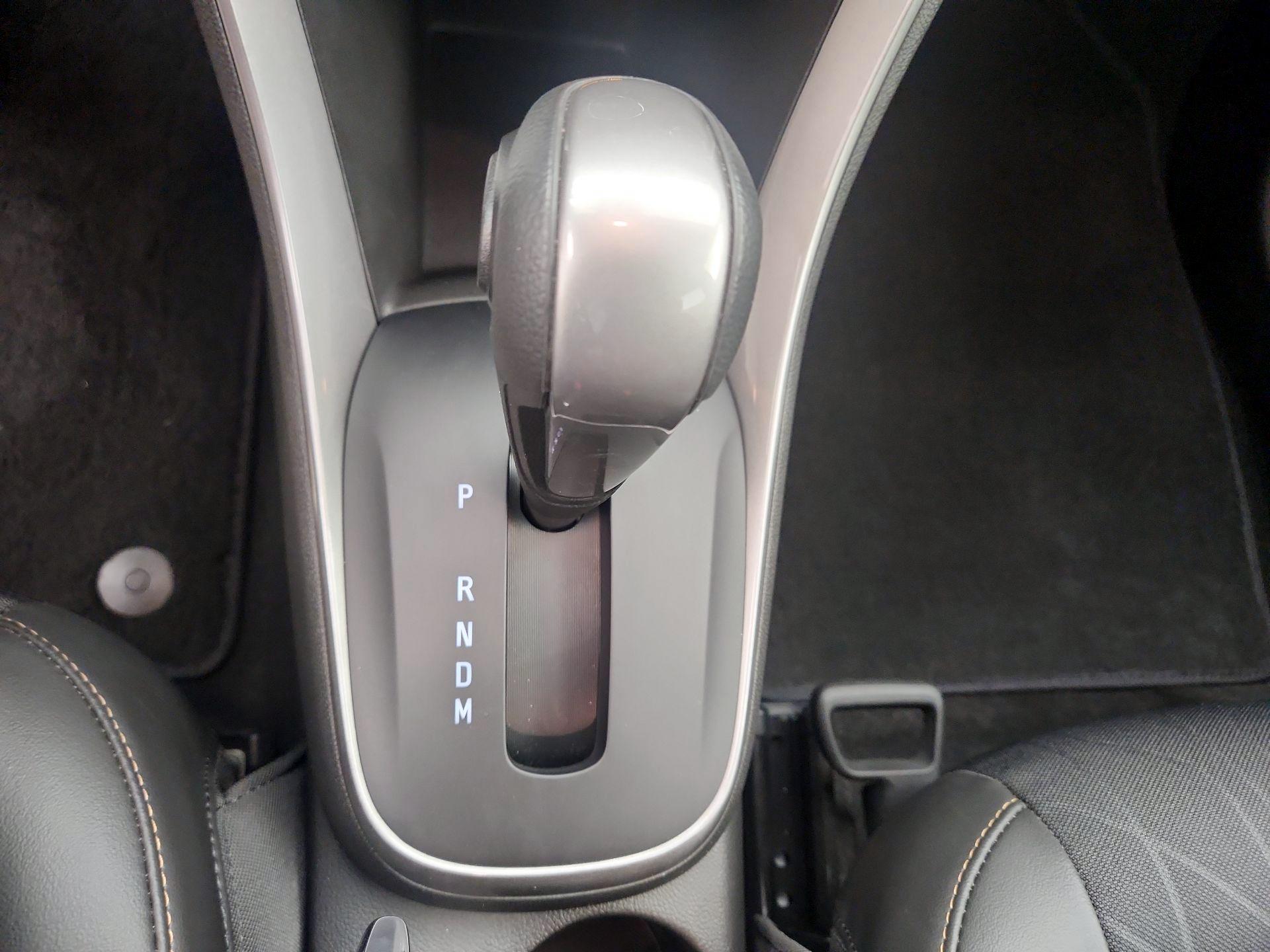 Thumbnail: 2022 Chevrolet Trax - 17