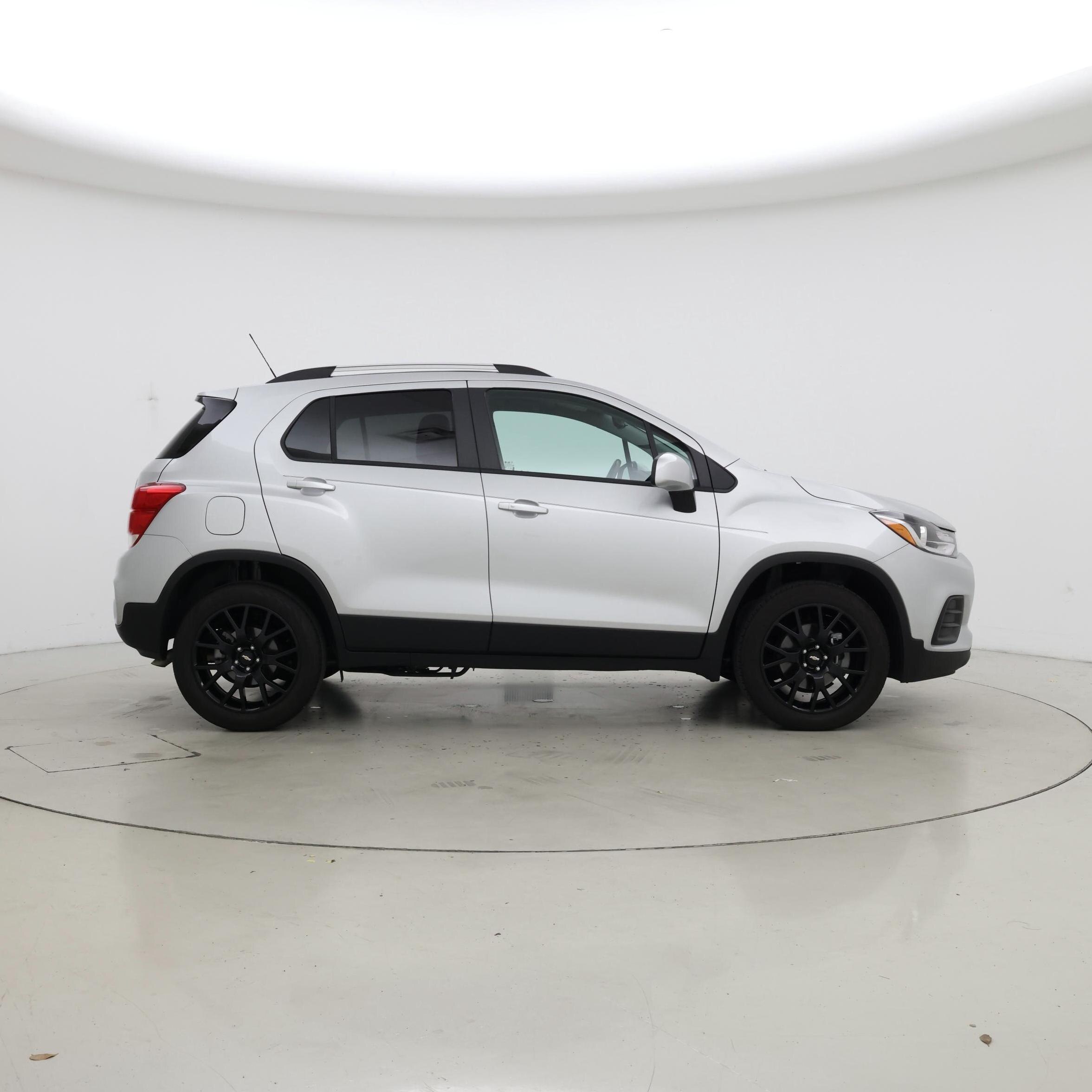 Thumbnail: 2022 Chevrolet Trax - 7