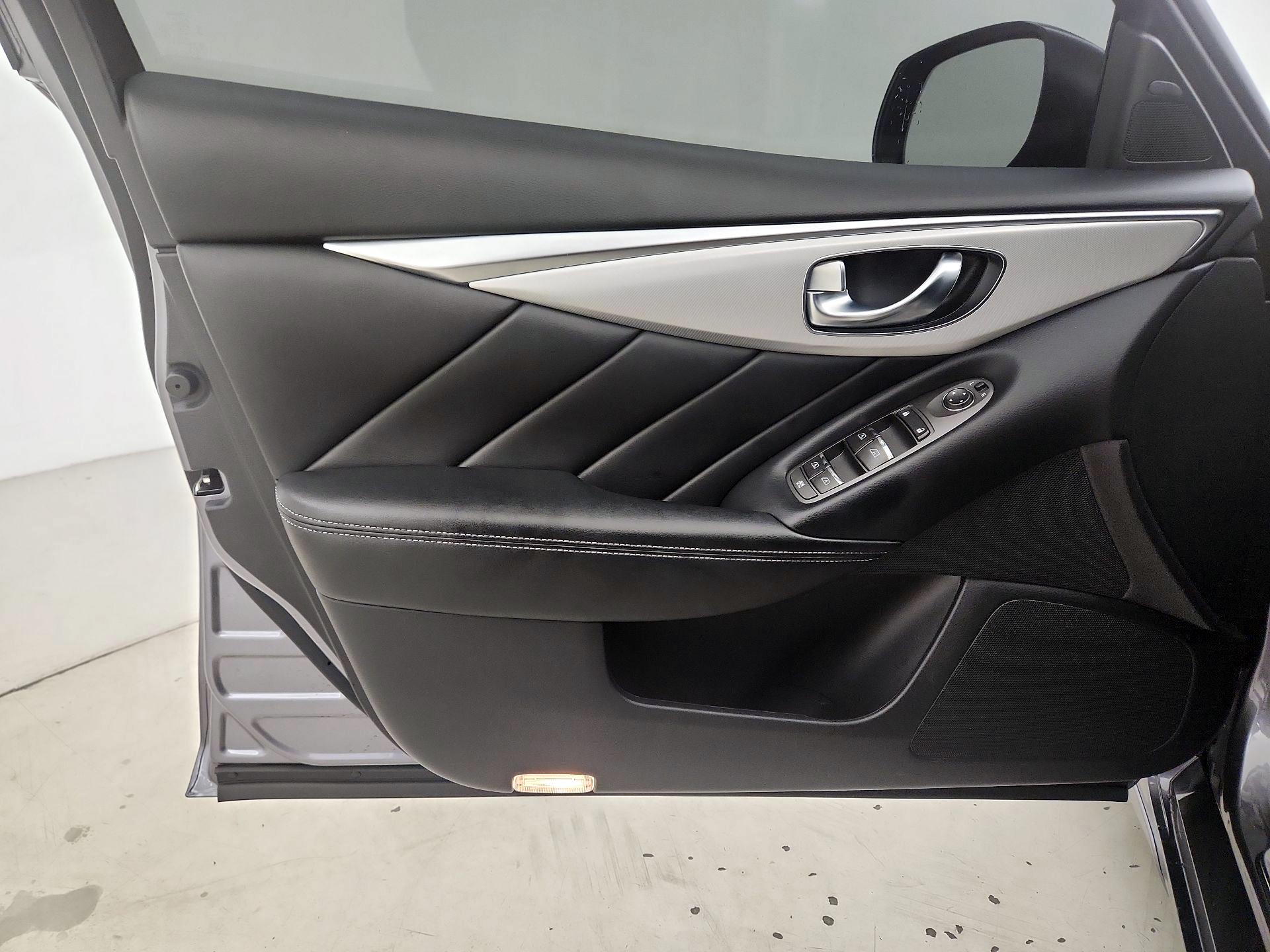 Thumbnail: 2021 INFINITI Q50 - 12
