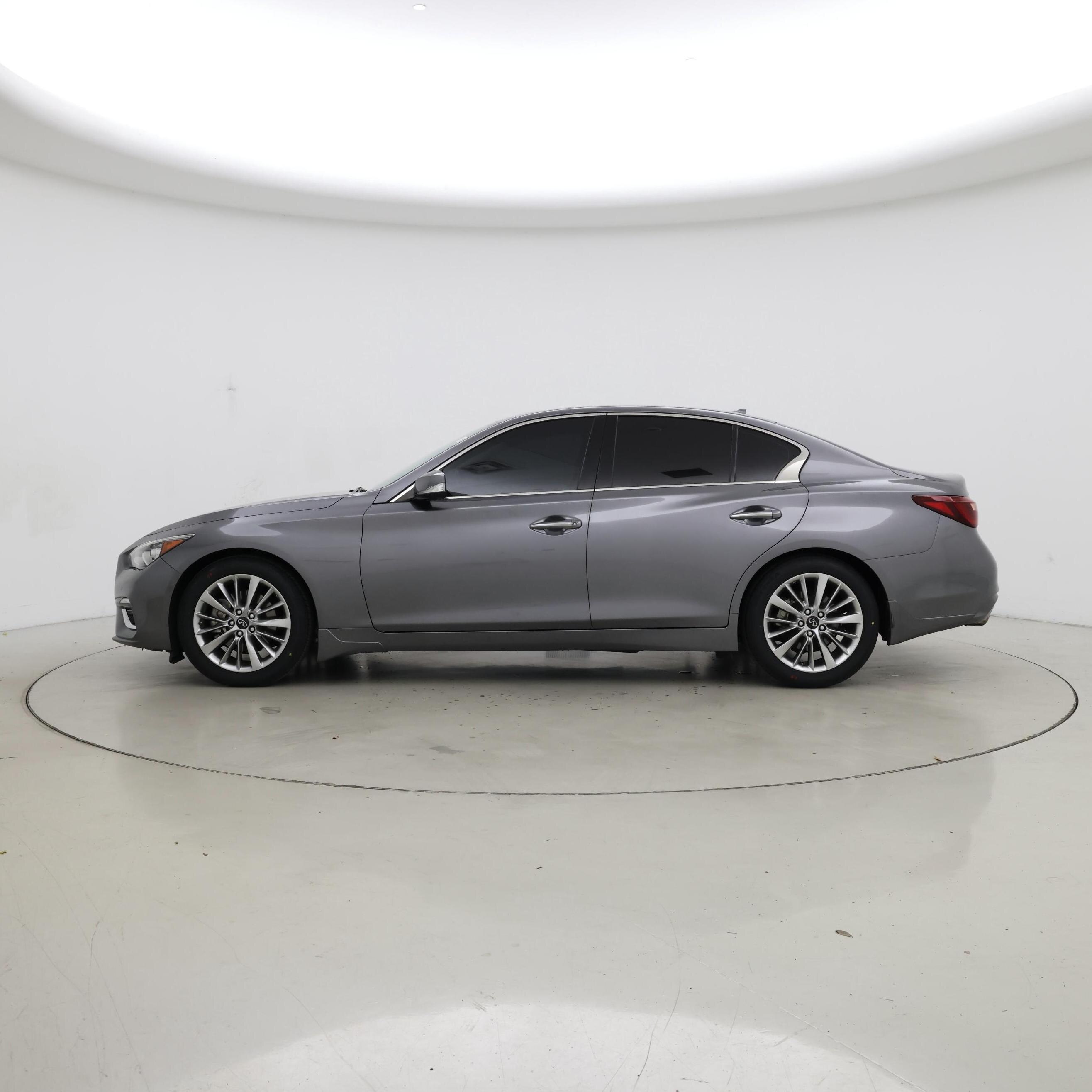 Thumbnail: 2021 INFINITI Q50 - 3