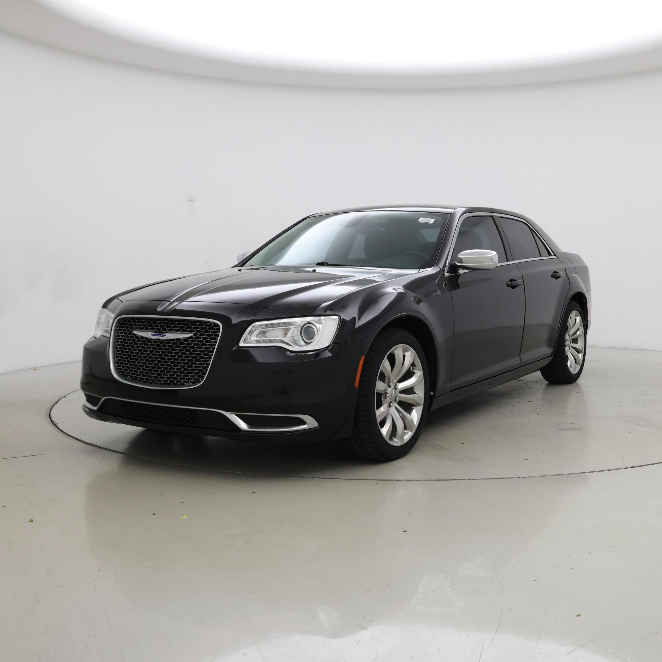 Thumbnail: 2019 Chrysler 300 - 4