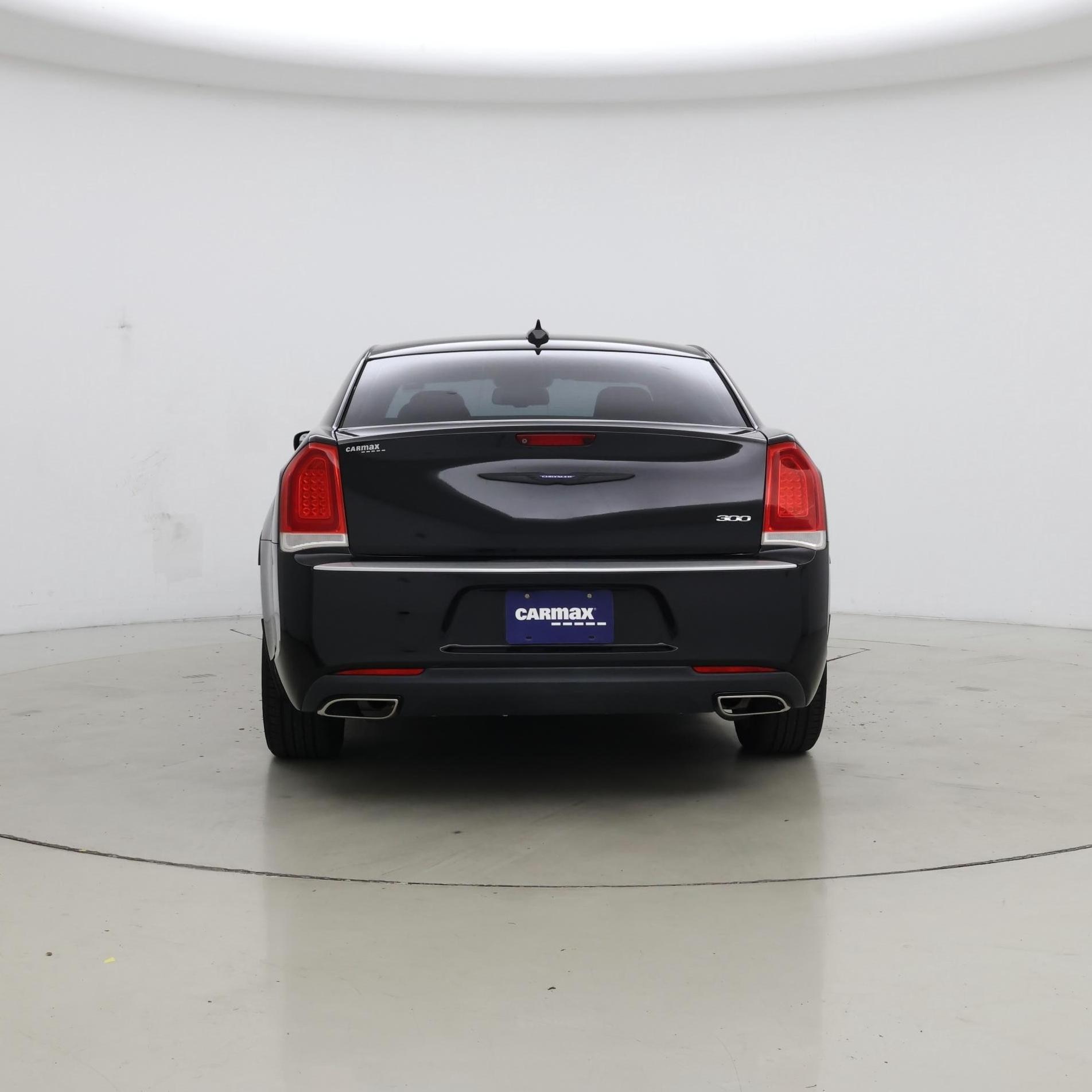 Thumbnail: 2019 Chrysler 300 - 6