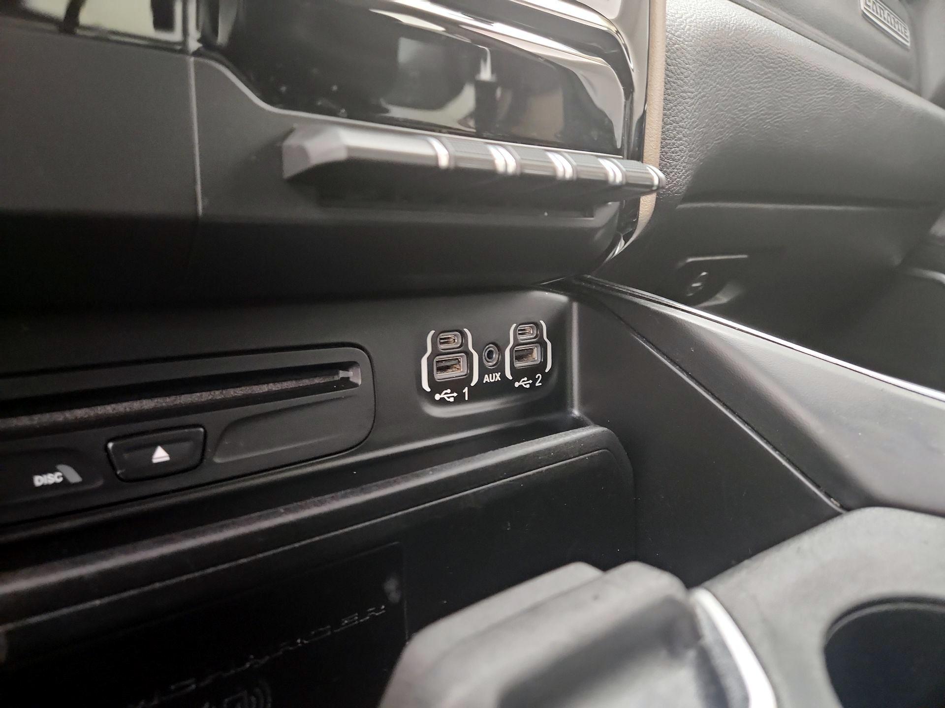 Thumbnail: 2019 RAM 1500 - 19