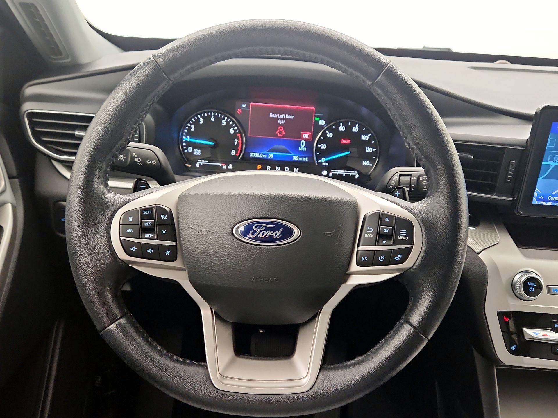 Thumbnail: 2021 Ford Explorer - 10