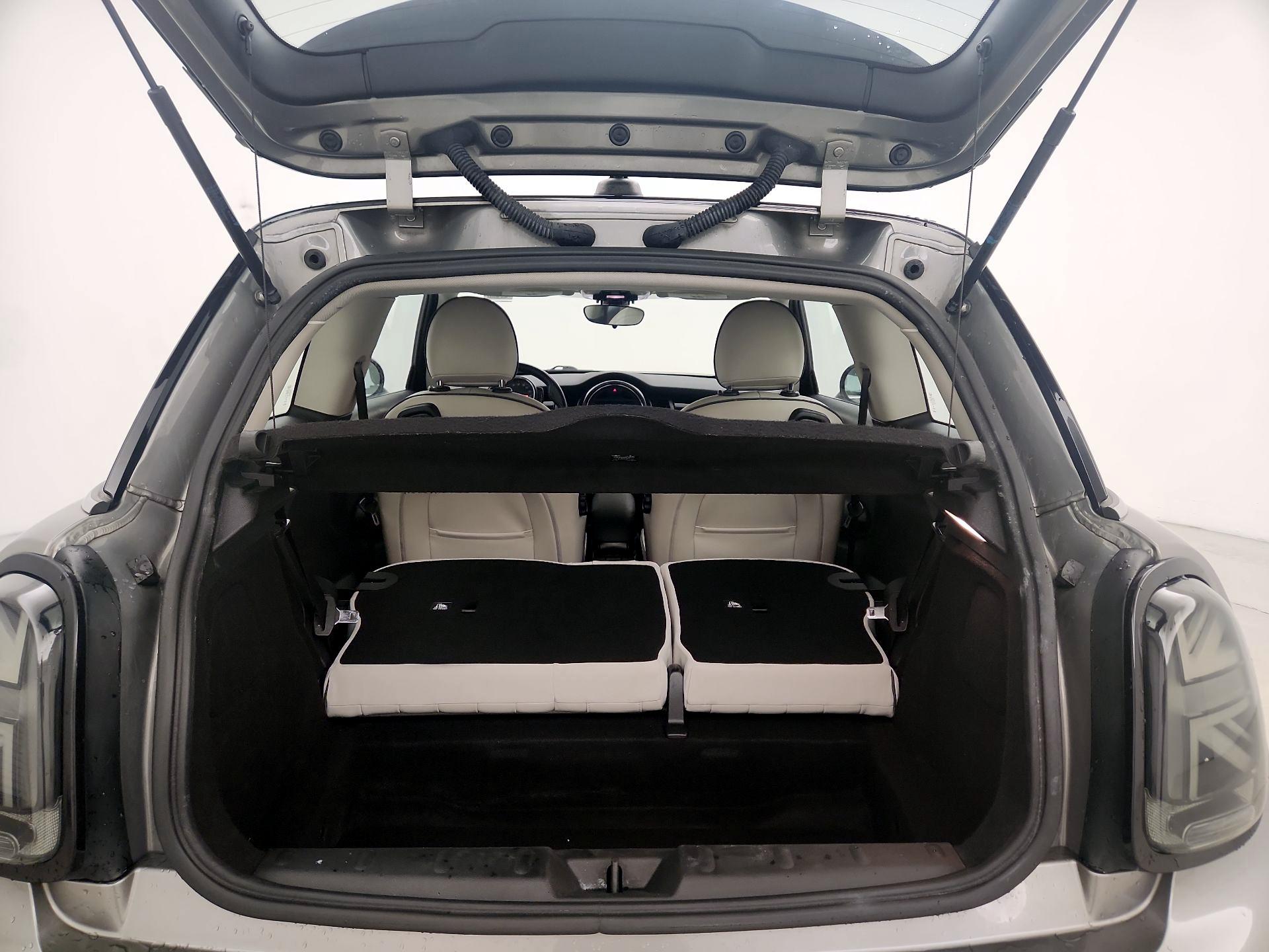Thumbnail: 2019 MINI Cooper Hardtop - 20