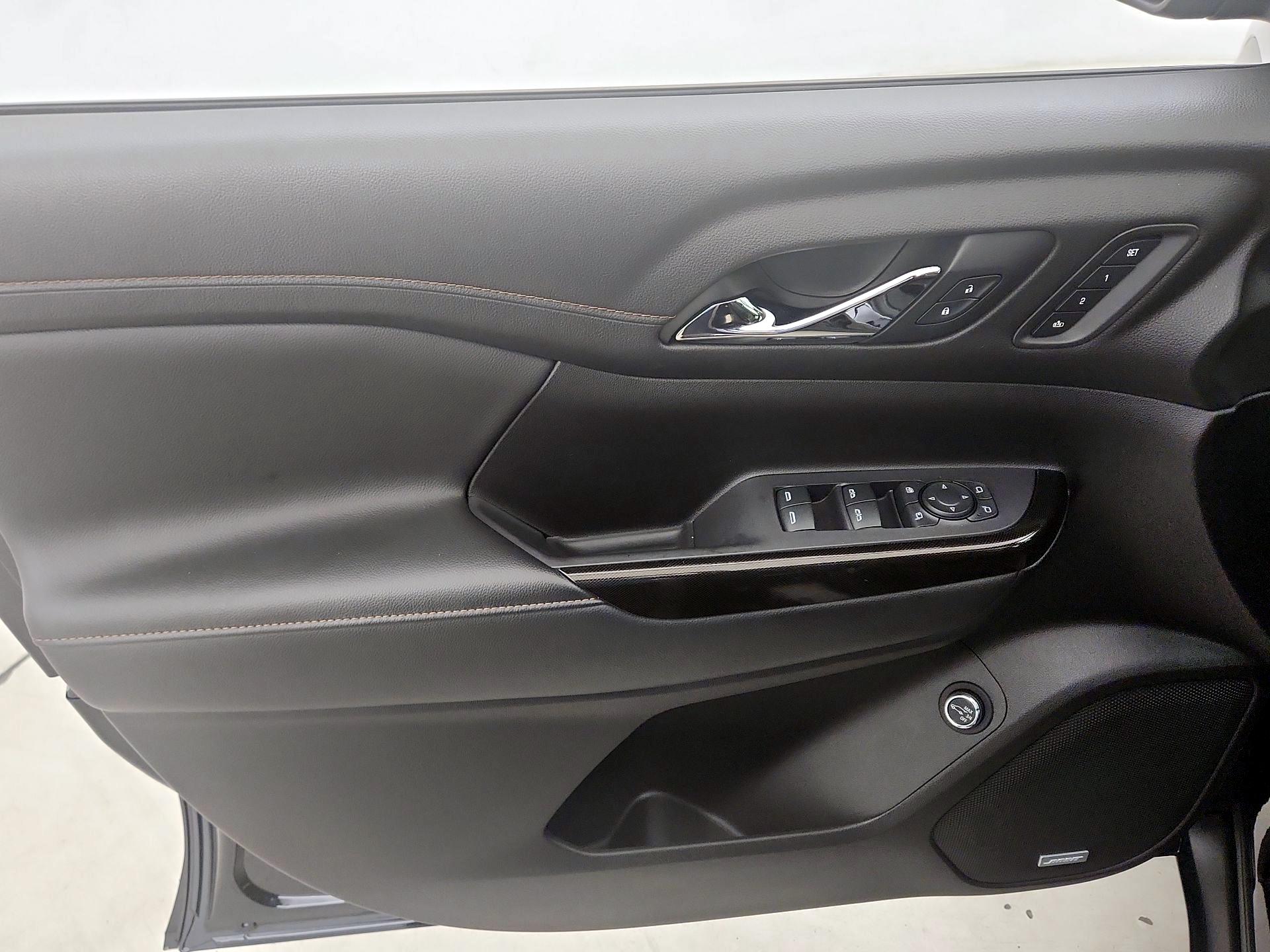 Thumbnail: 2022 GMC Acadia - 12