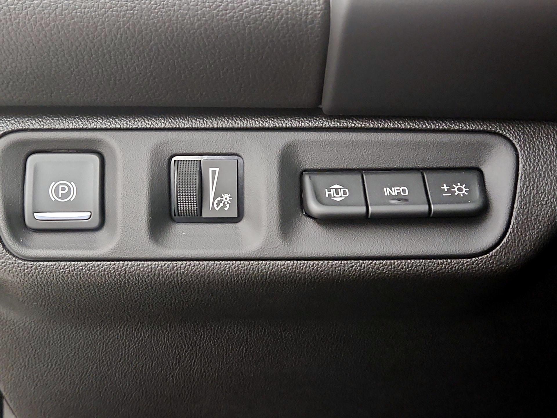 Thumbnail: 2022 GMC Acadia - 13
