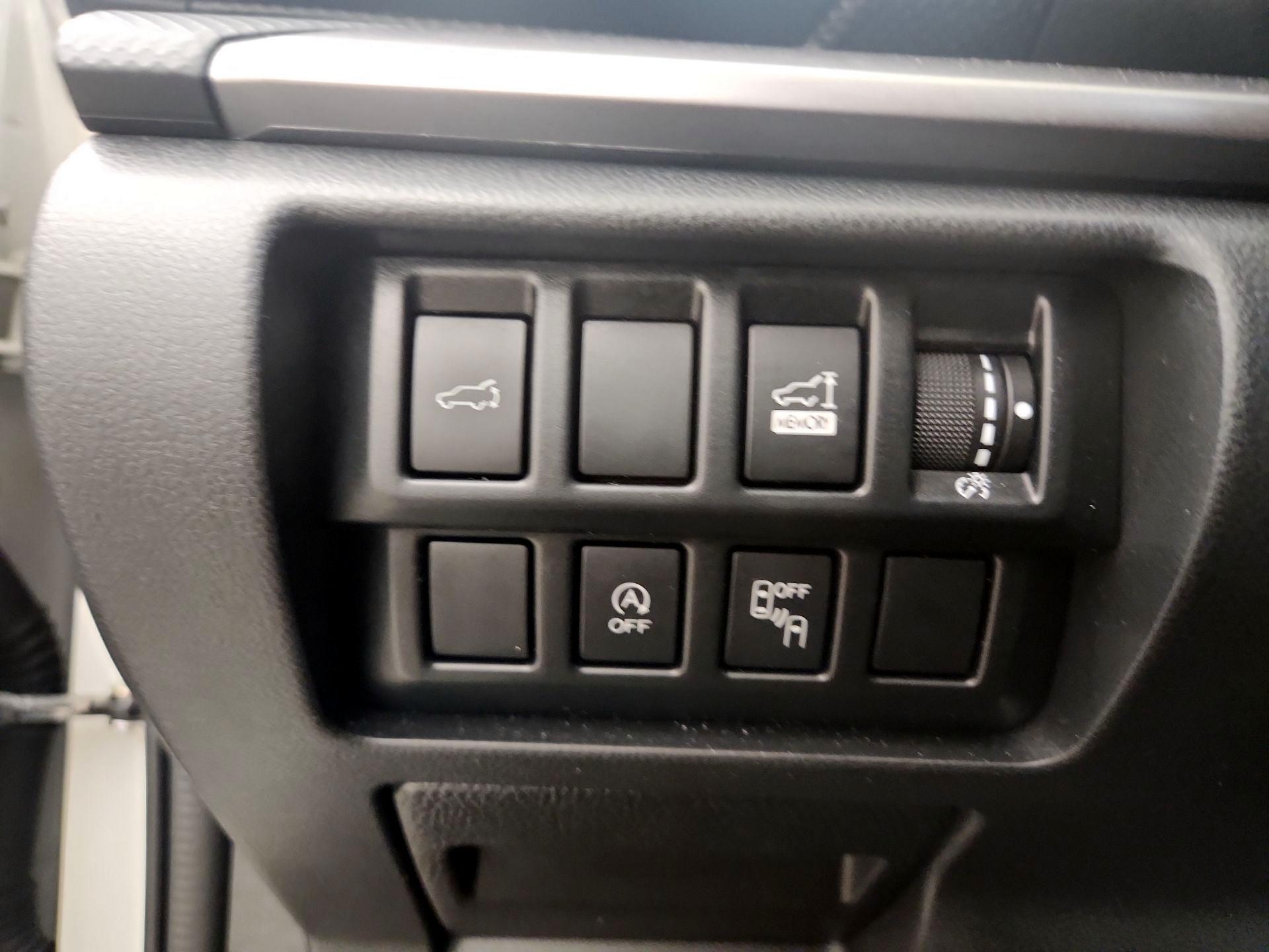 Thumbnail: 2020 Subaru Forester - 13