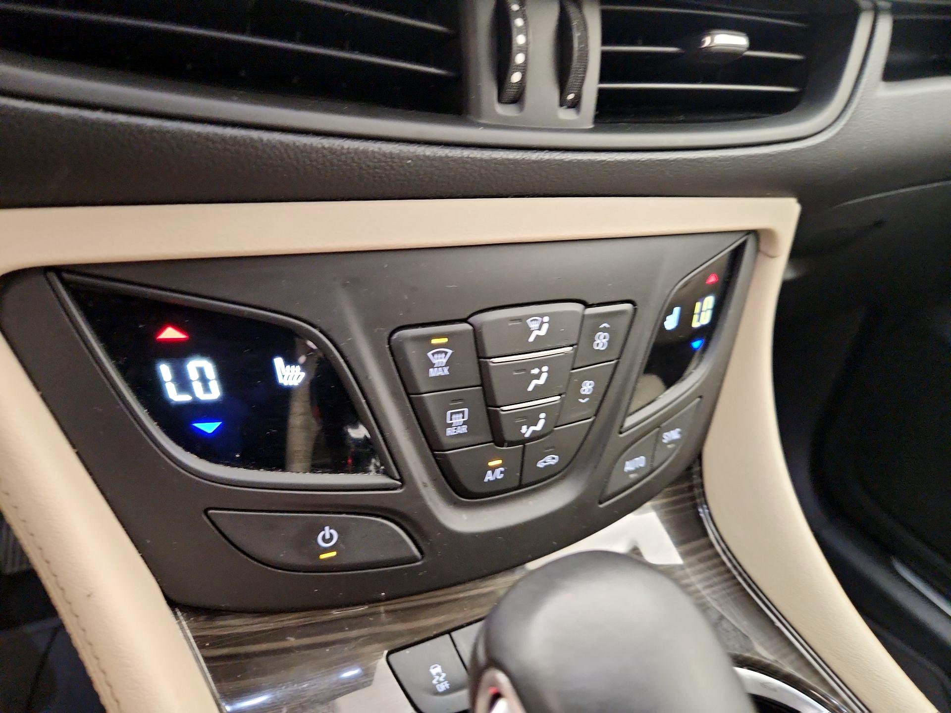 Thumbnail: 2019 Buick Envision - 16