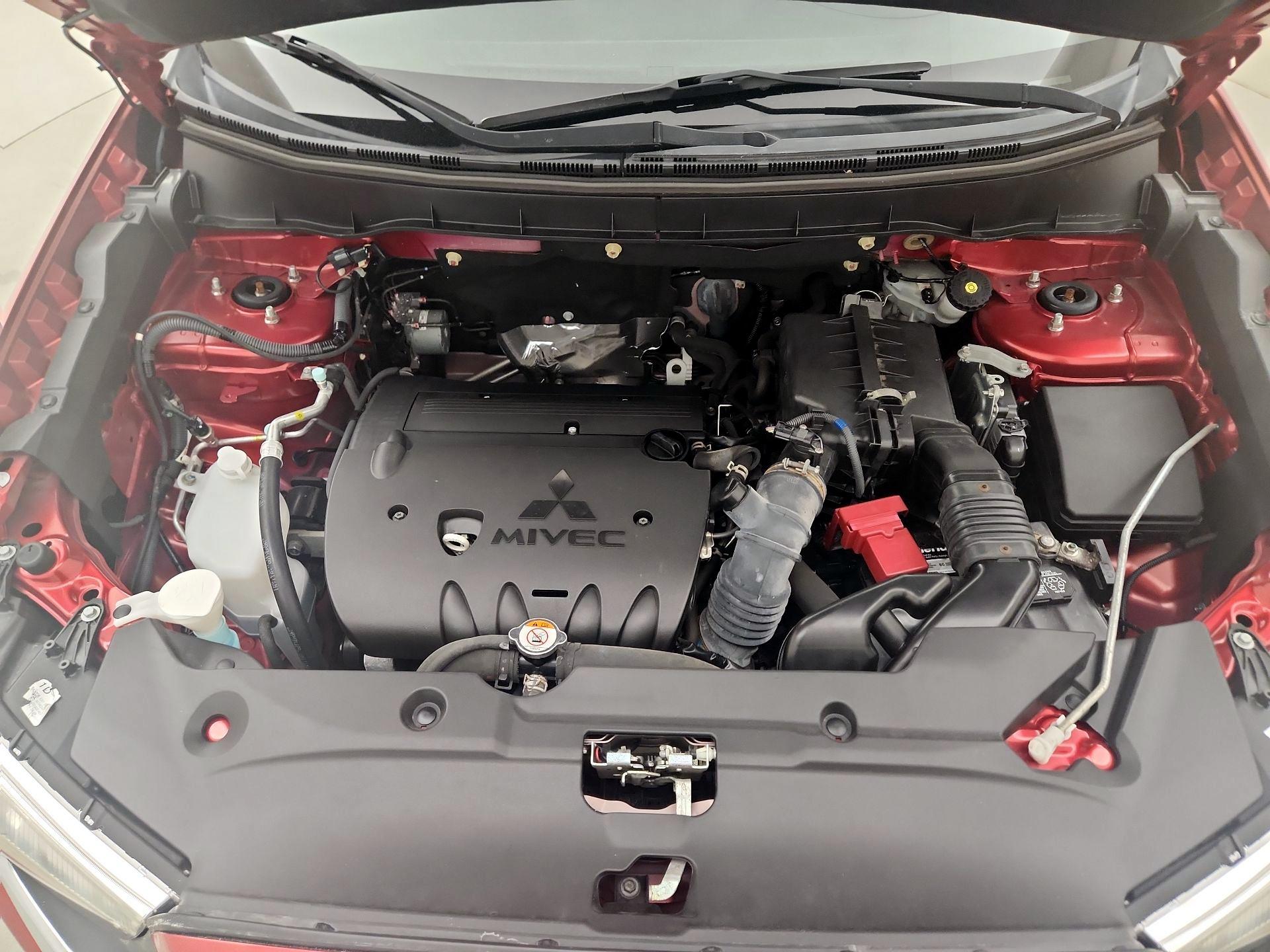 Thumbnail: 2019 Mitsubishi Outlander Sport - 20