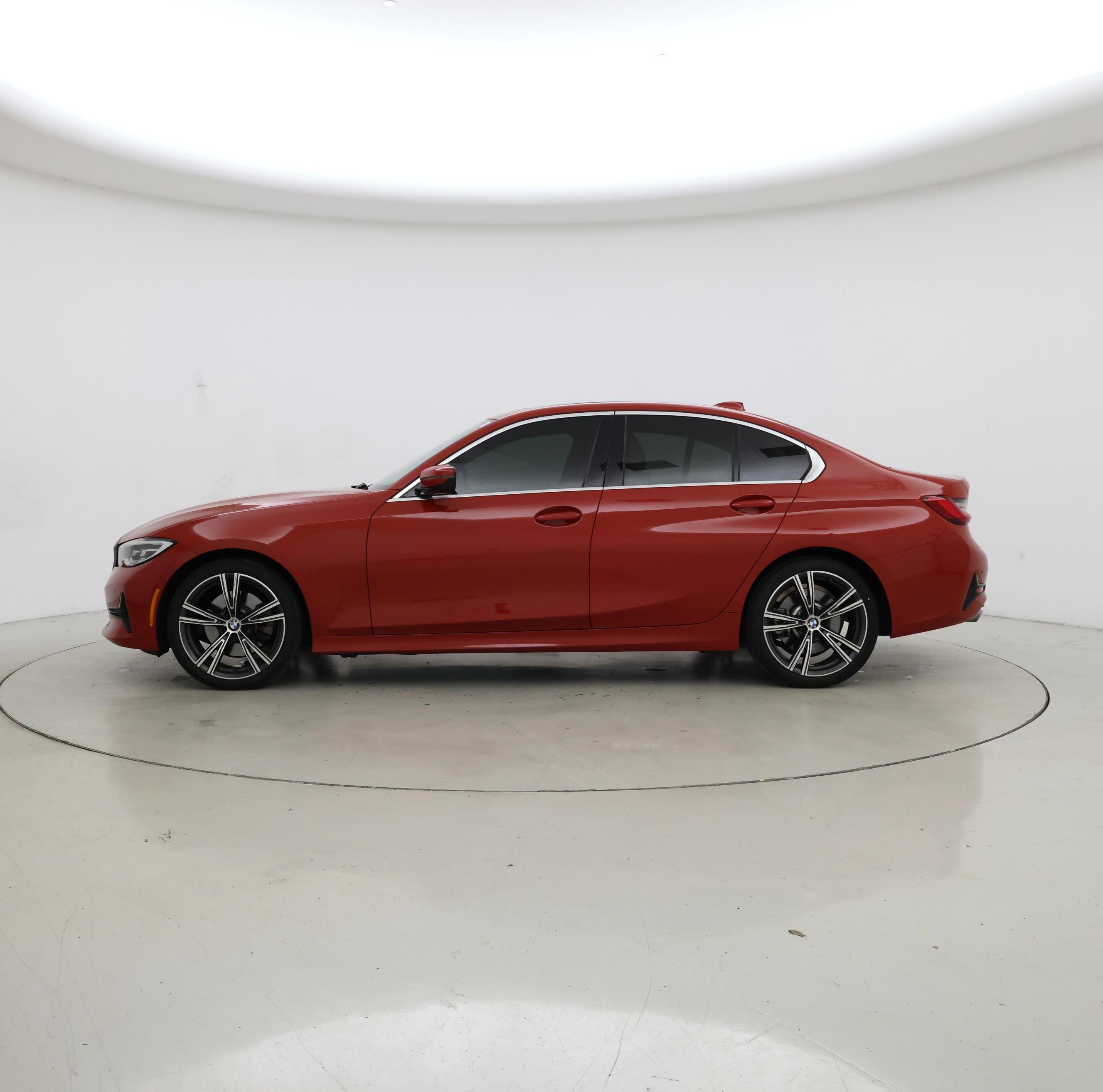 Thumbnail: 2021 BMW 3 Series - 3