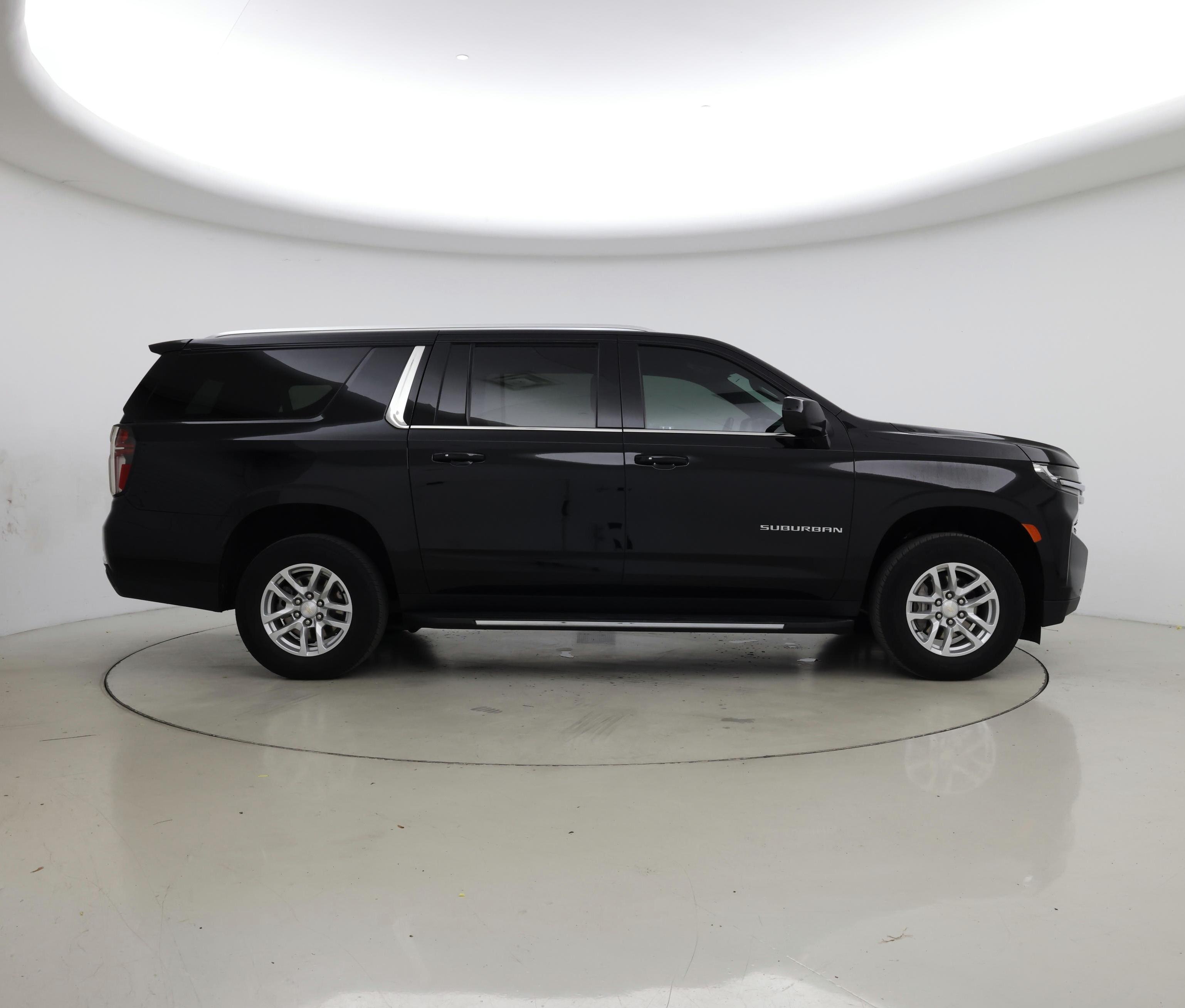 Thumbnail: 2023 Chevrolet Suburban - 7
