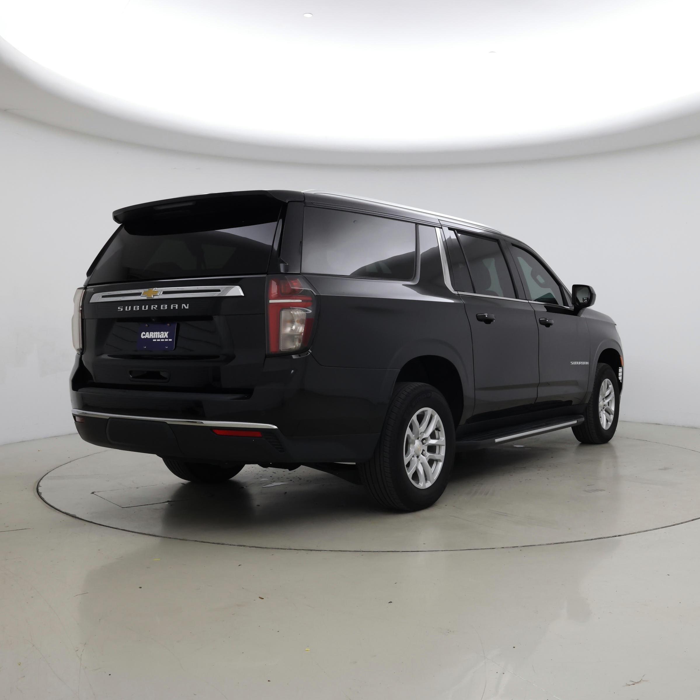 Thumbnail: 2023 Chevrolet Suburban - 8