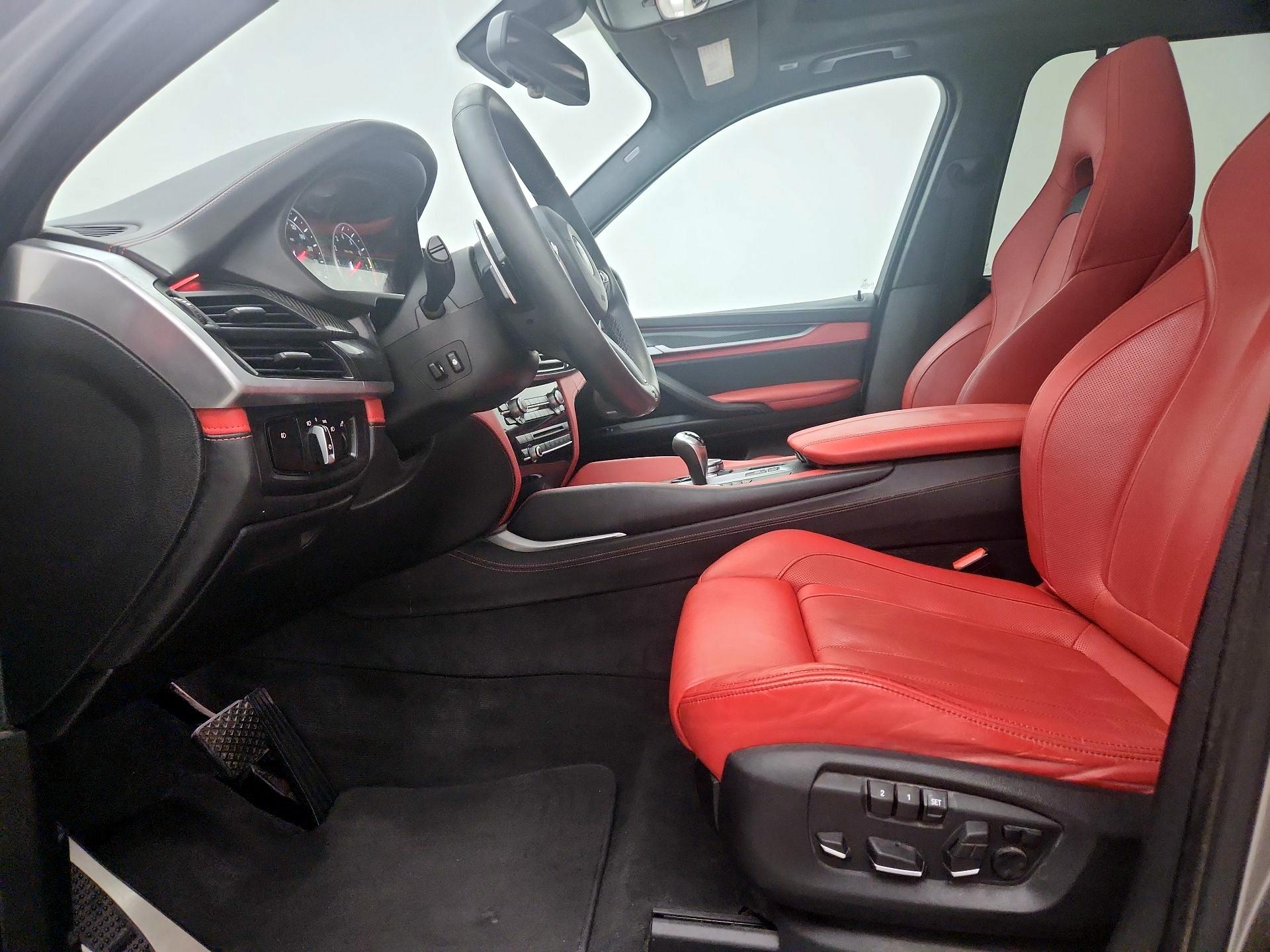 Thumbnail: 2015 BMW X5 - 11