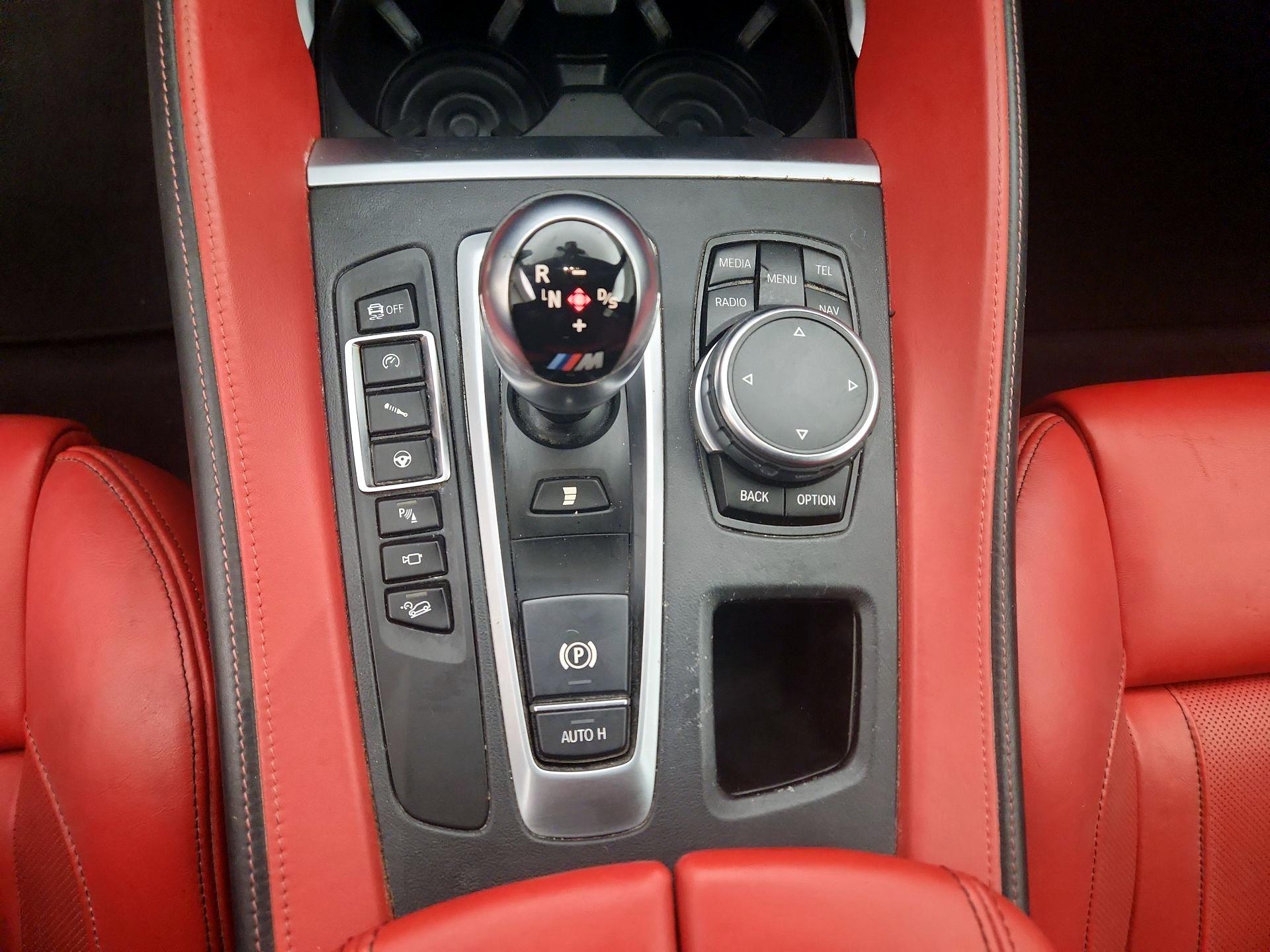 Thumbnail: 2015 BMW X5 - 18