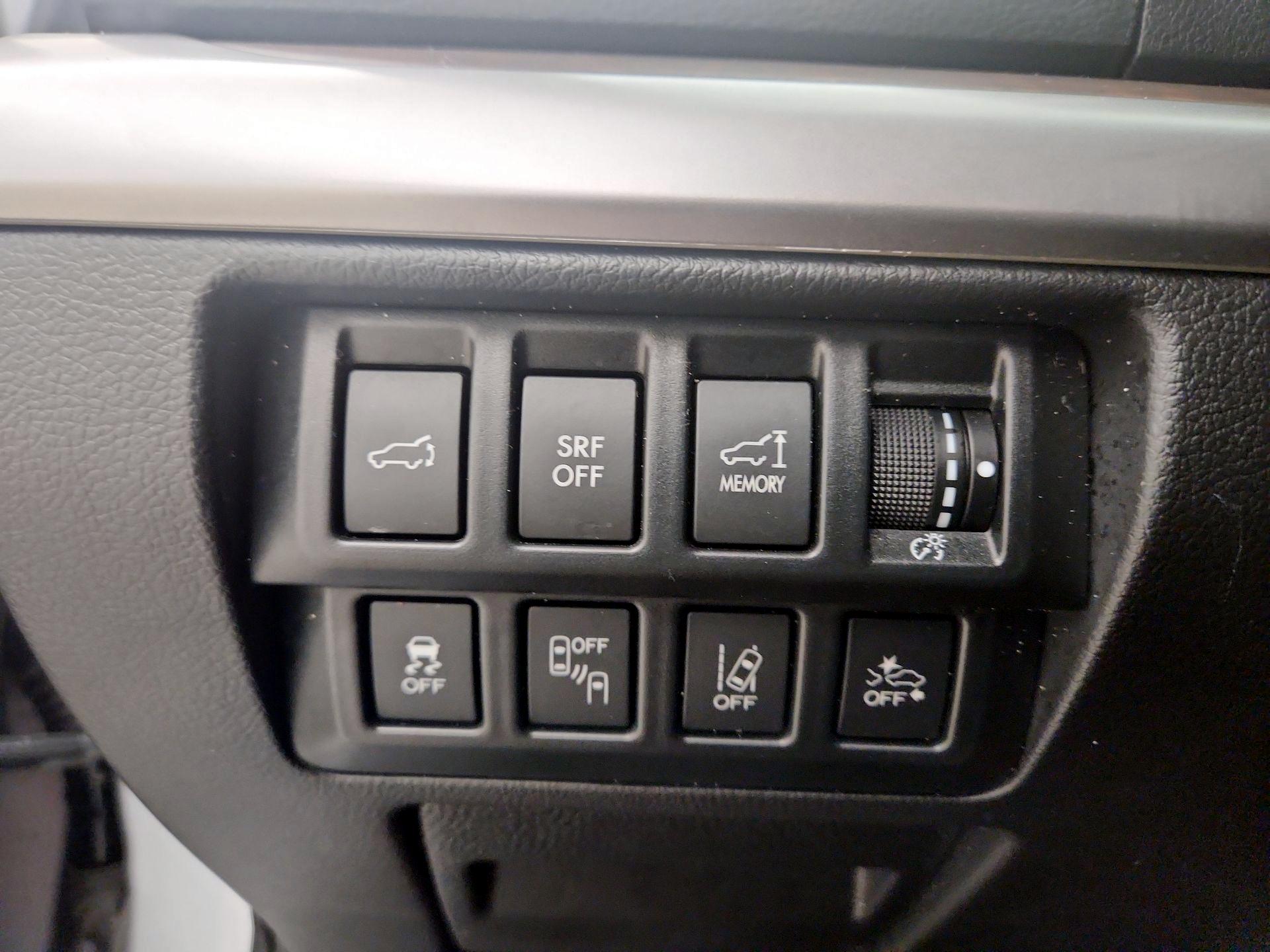 Thumbnail: 2016 Subaru Outback - 13