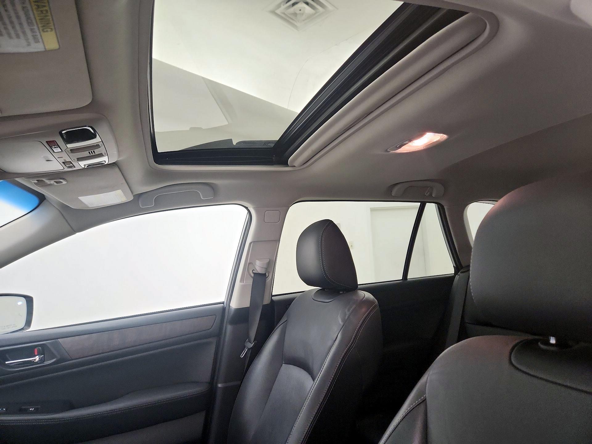 Thumbnail: 2016 Subaru Outback - 20