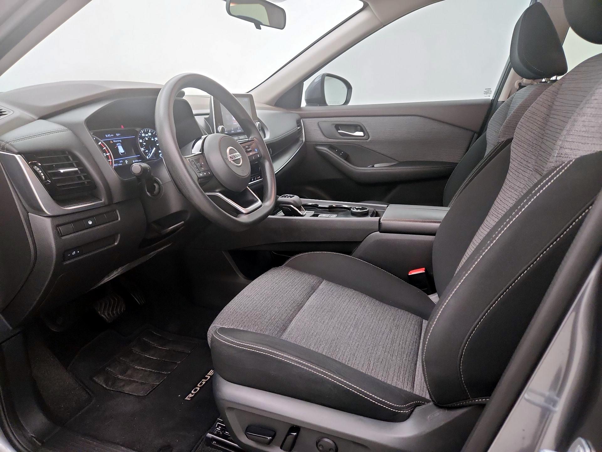 Thumbnail: 2021 Nissan Rogue - 11