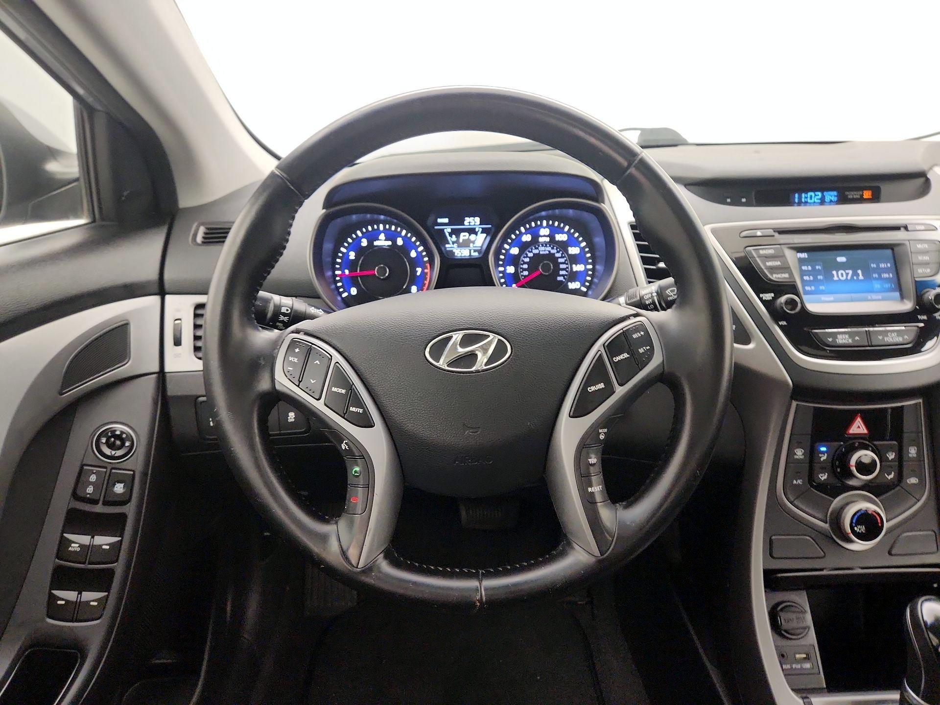 Thumbnail: 2015 Hyundai Elantra - 10