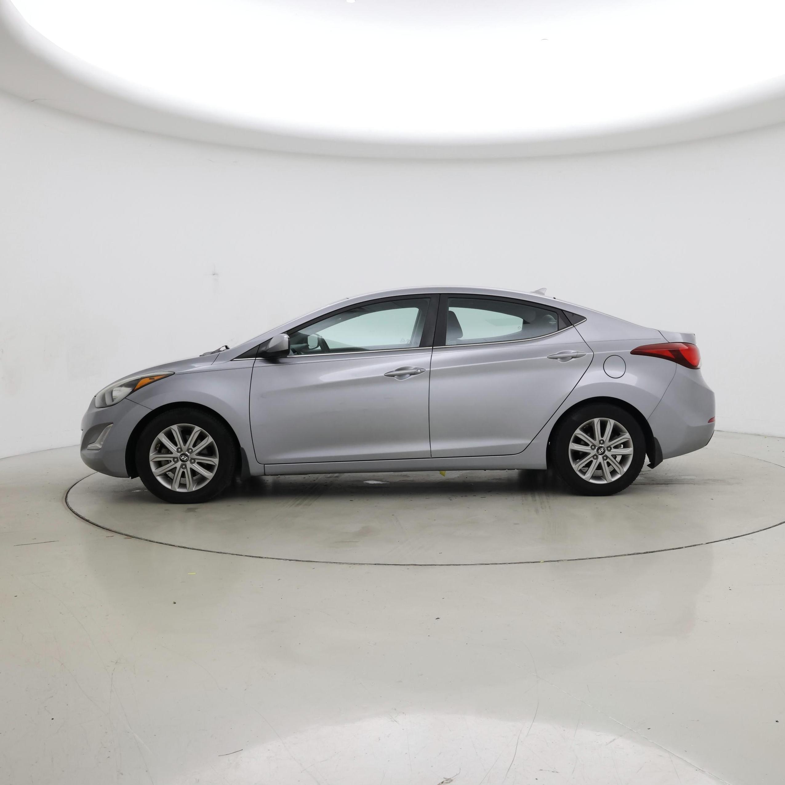 Thumbnail: 2015 Hyundai Elantra - 3