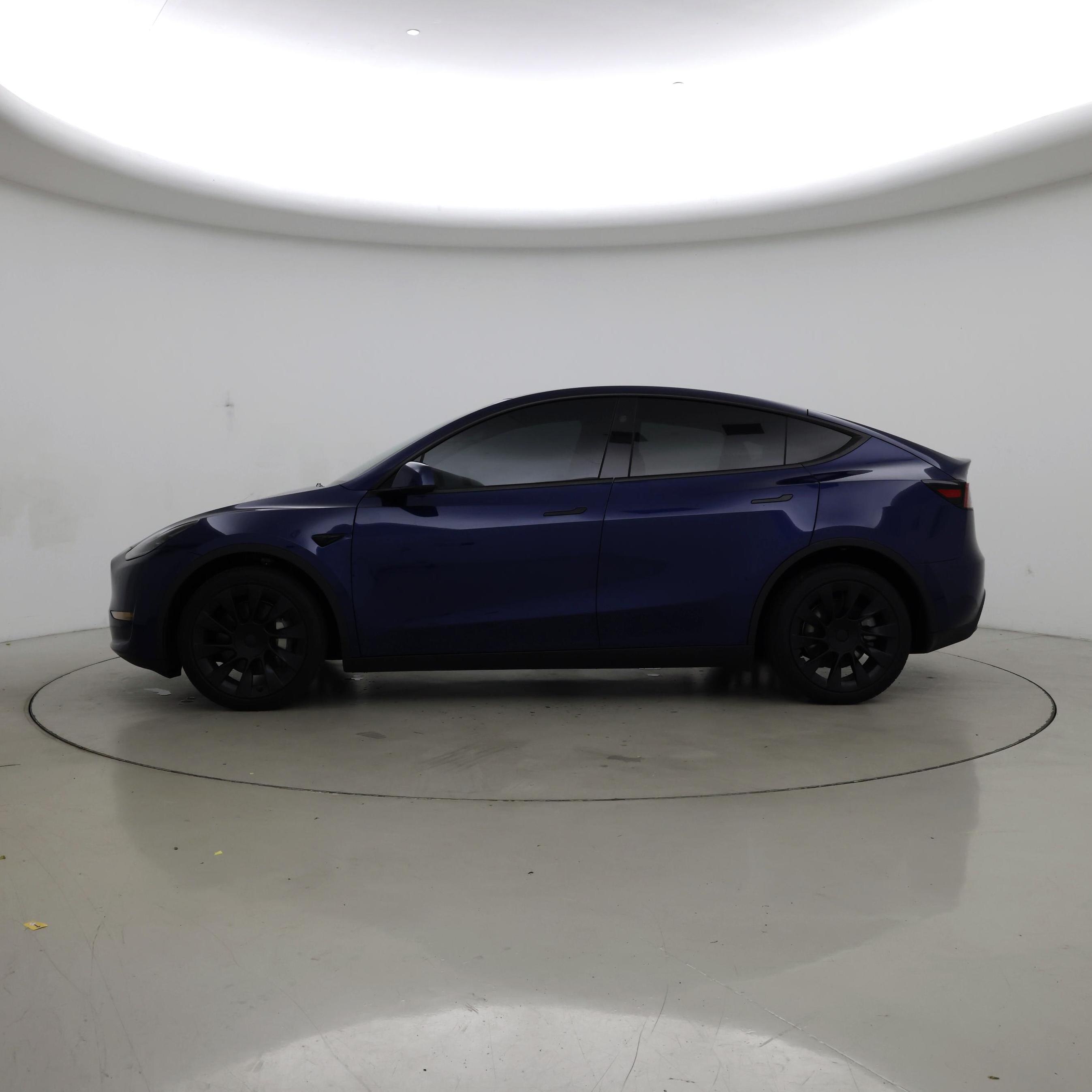 Thumbnail: 2023 Tesla Model Y - 3