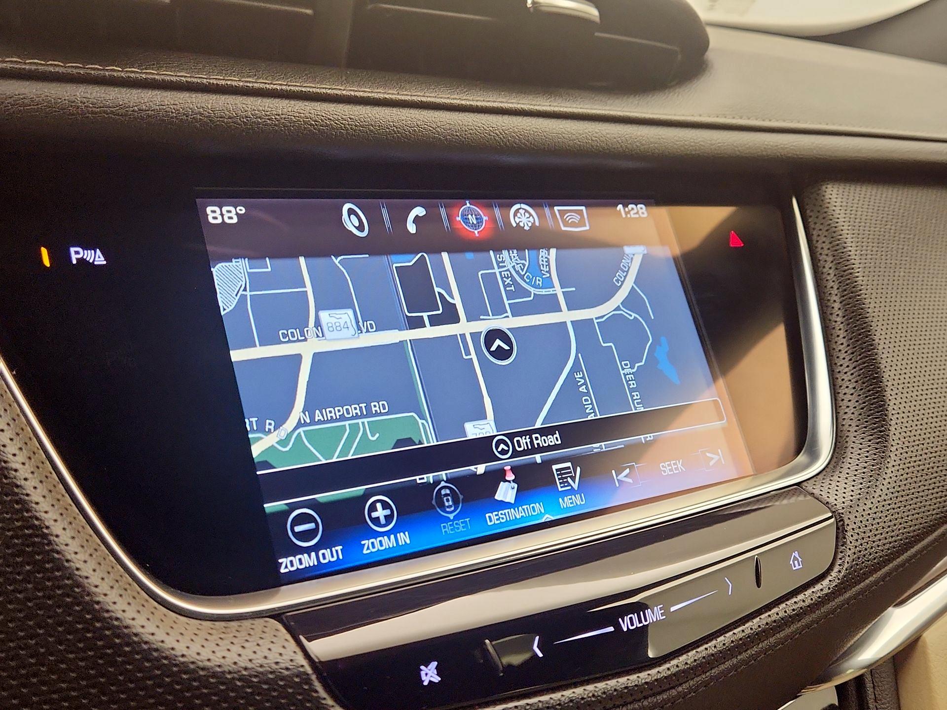 Thumbnail: 2017 Cadillac XT5 - 14