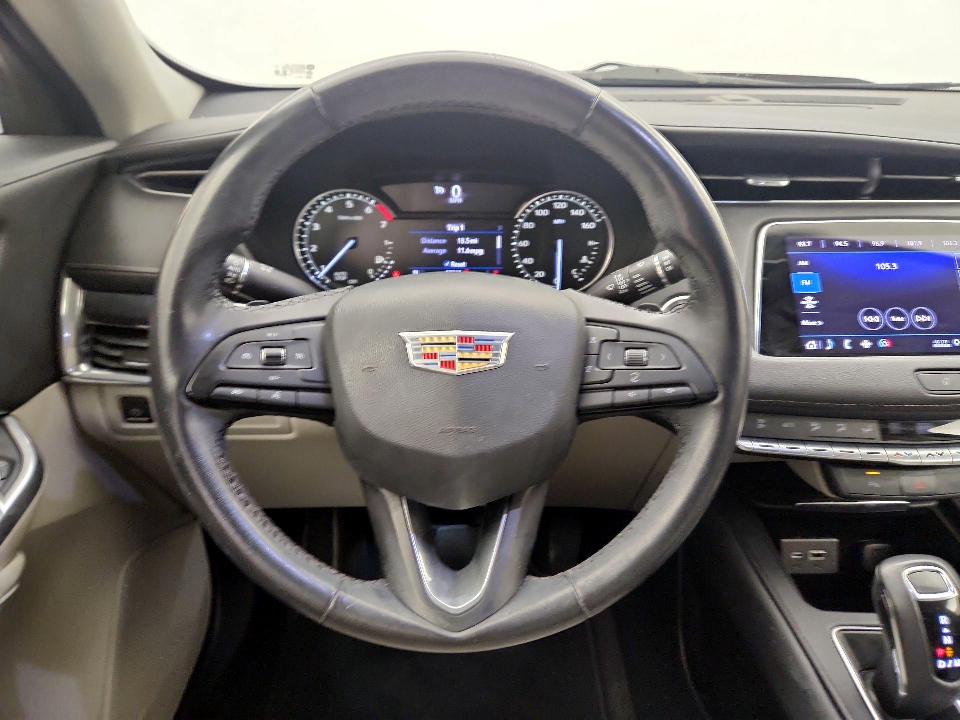 Thumbnail: 2019 Cadillac XT4 - 10