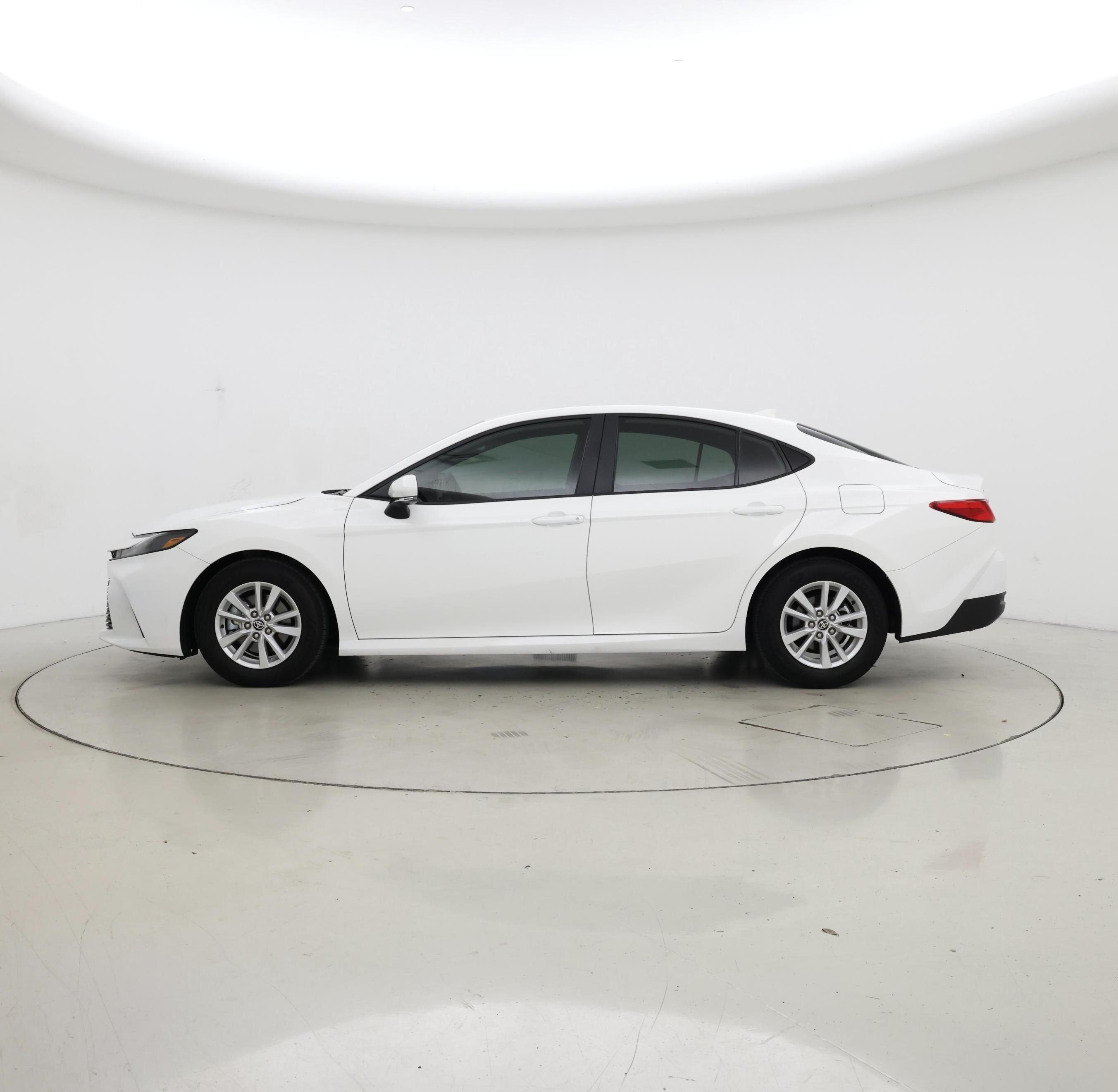Thumbnail: 2025 Toyota Camry - 3