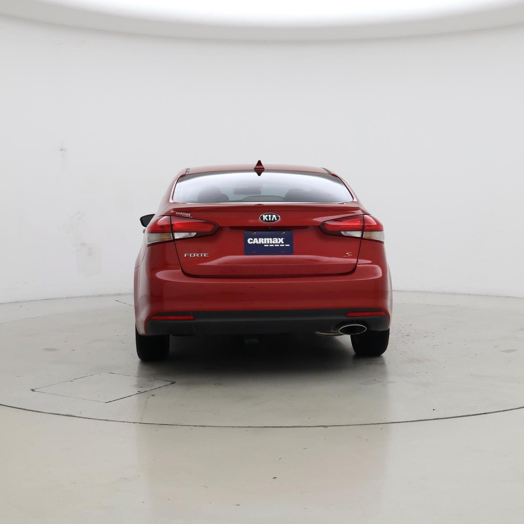 Thumbnail: 2017 Kia Forte - 6