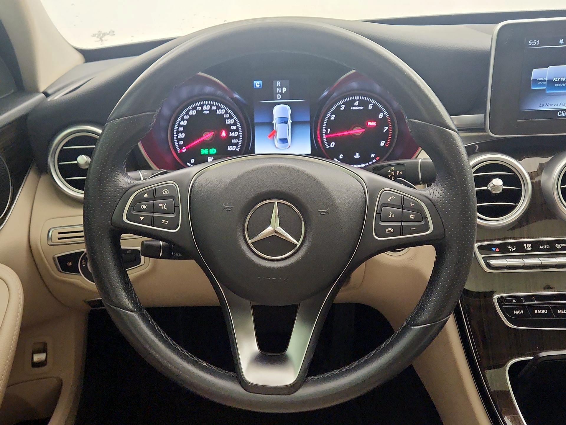 Thumbnail: 2018 Mercedes-Benz C-Class - 10