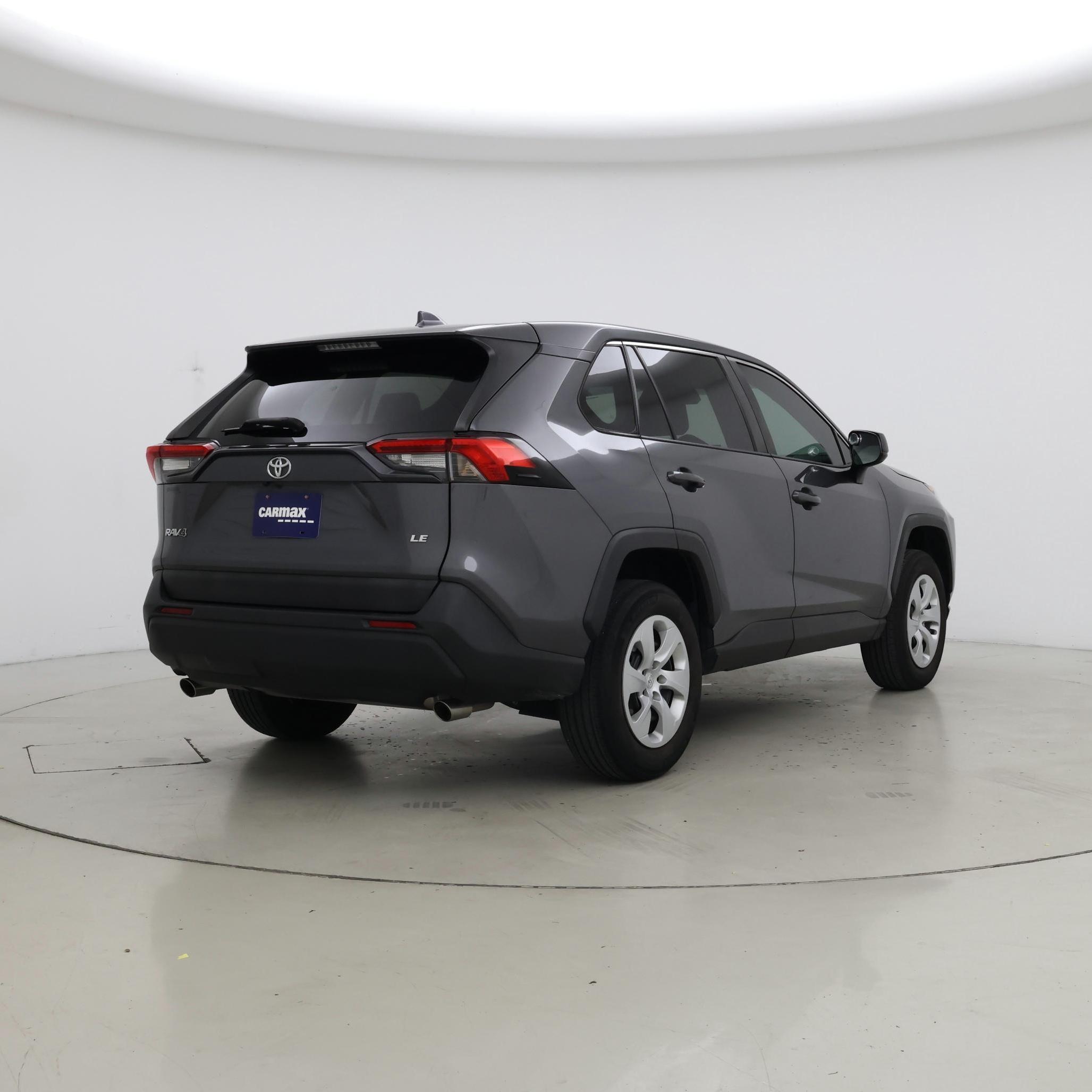 Thumbnail: 2022 Toyota RAV4 - 8