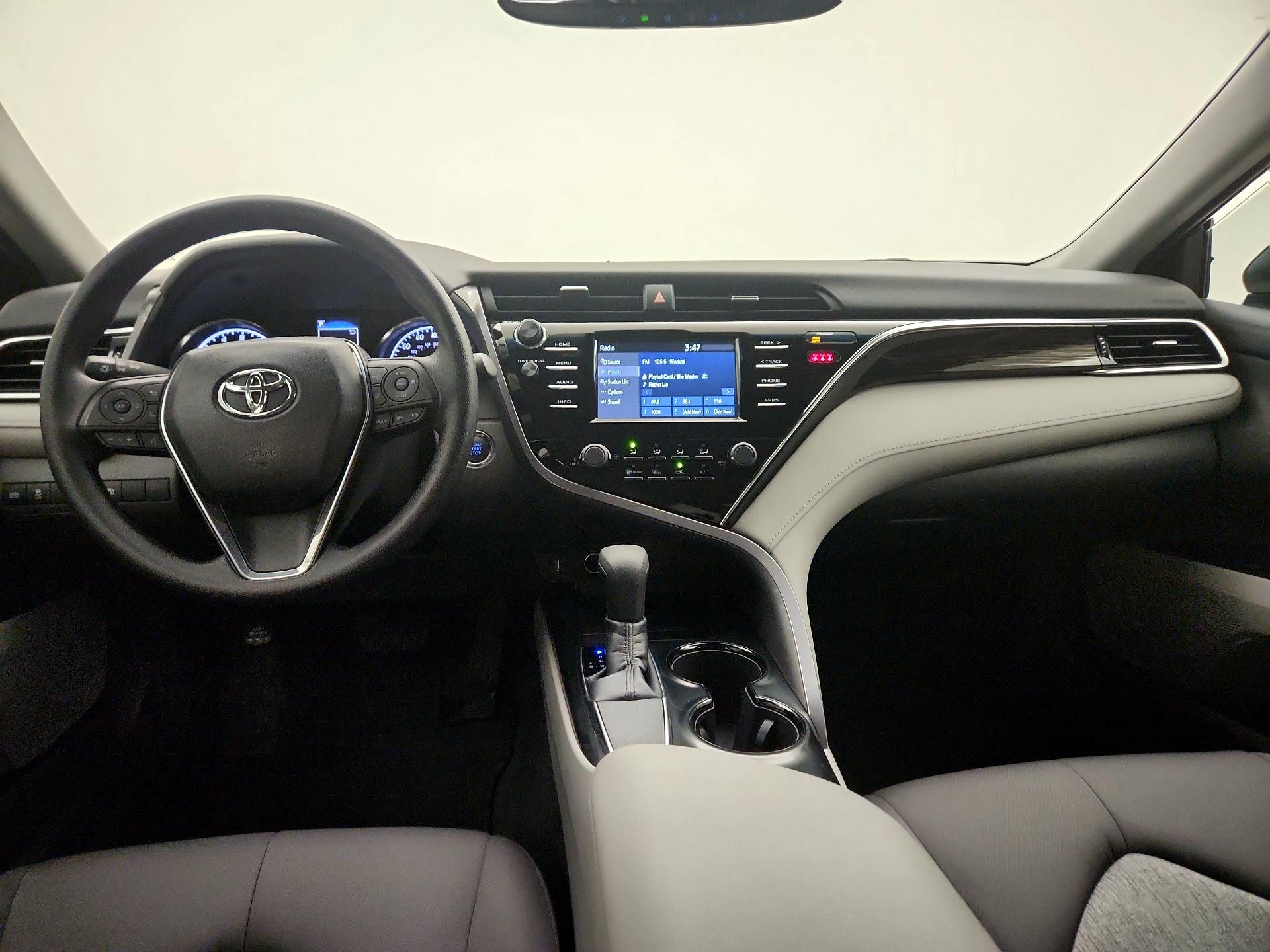 Thumbnail: 2018 Toyota Camry - 9