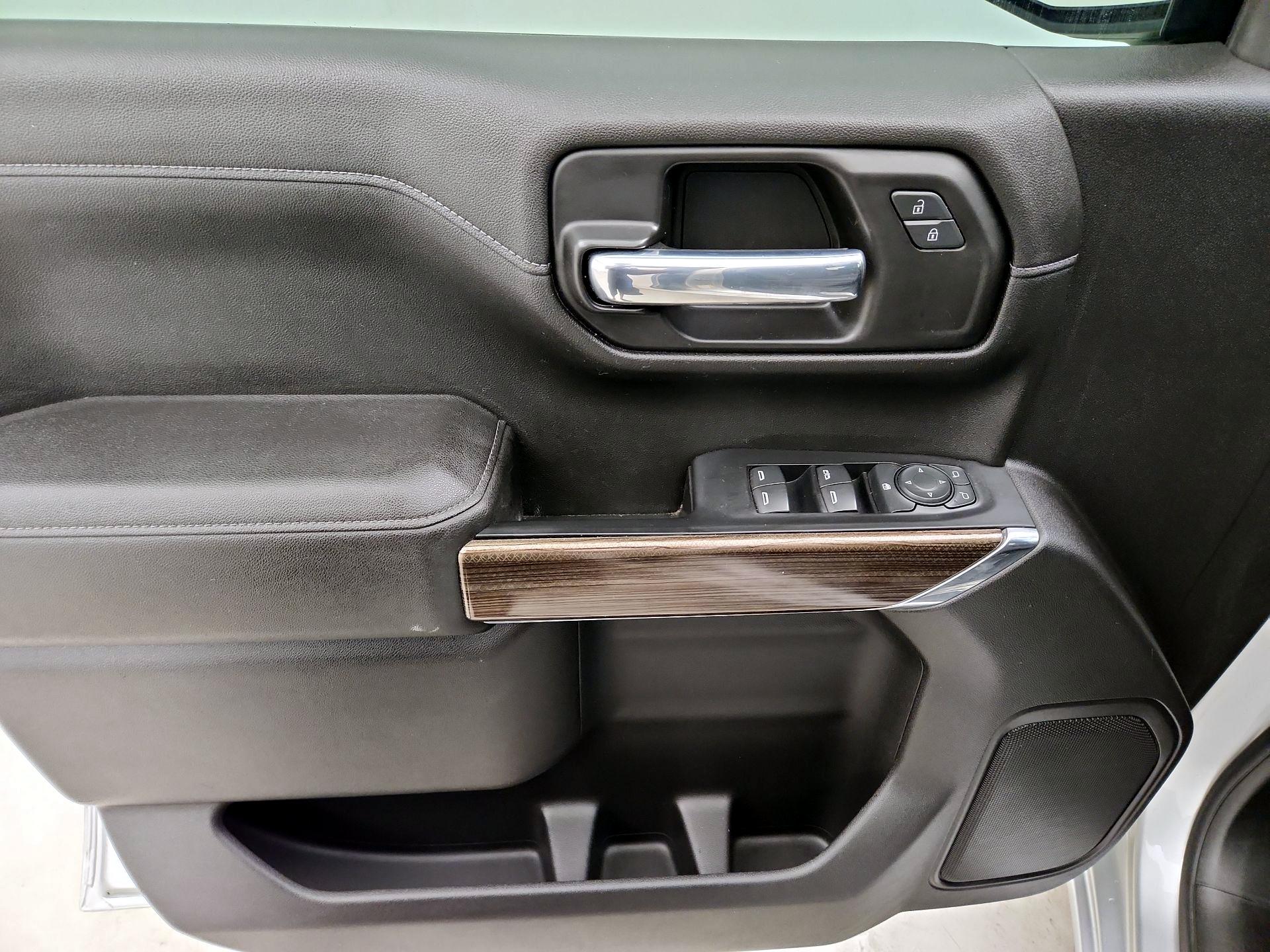 Thumbnail: 2021 Chevrolet Silverado 1500 - 12