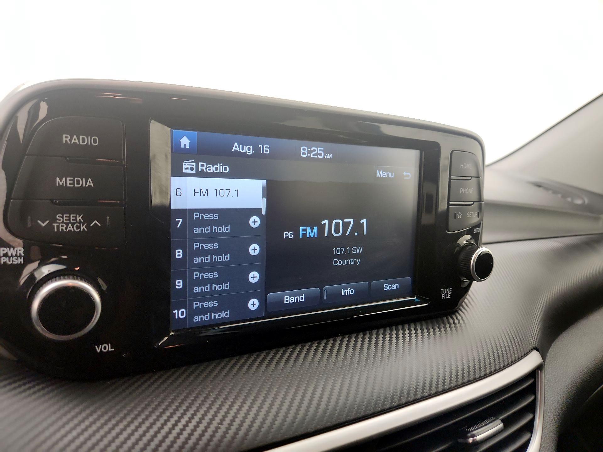 Thumbnail: 2019 Hyundai Tucson - 15