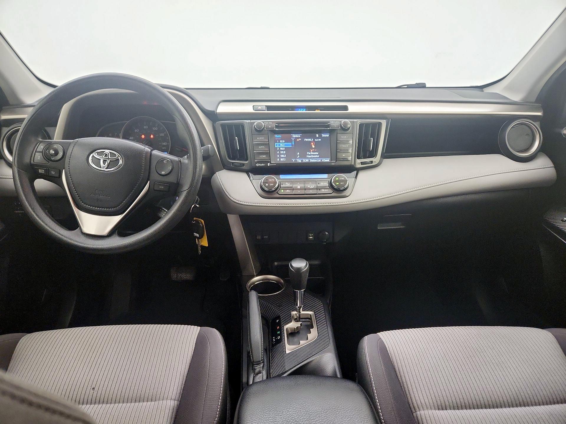 Thumbnail: 2014 Toyota RAV4 - 9