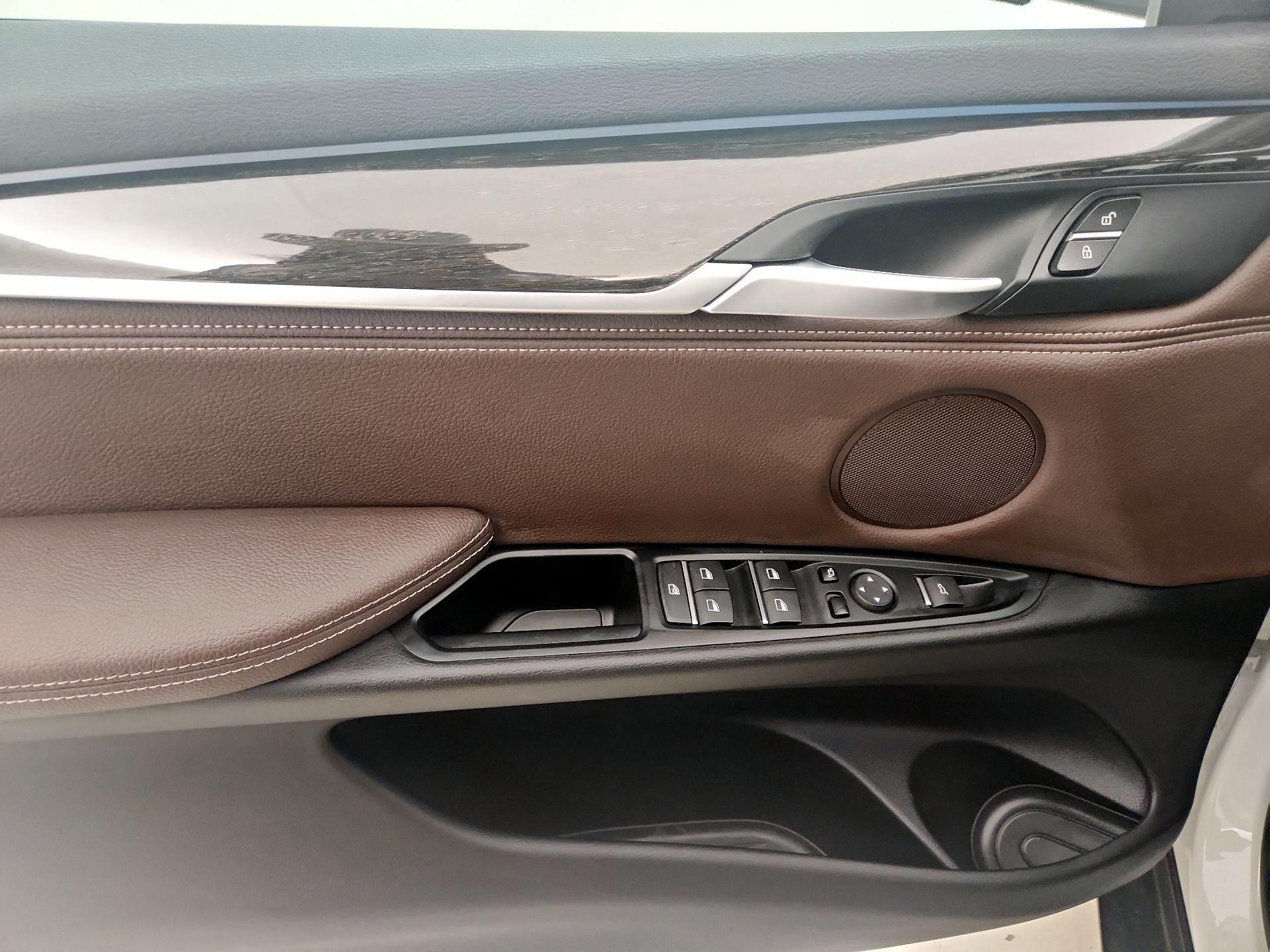 Thumbnail: 2018 BMW X5 - 12
